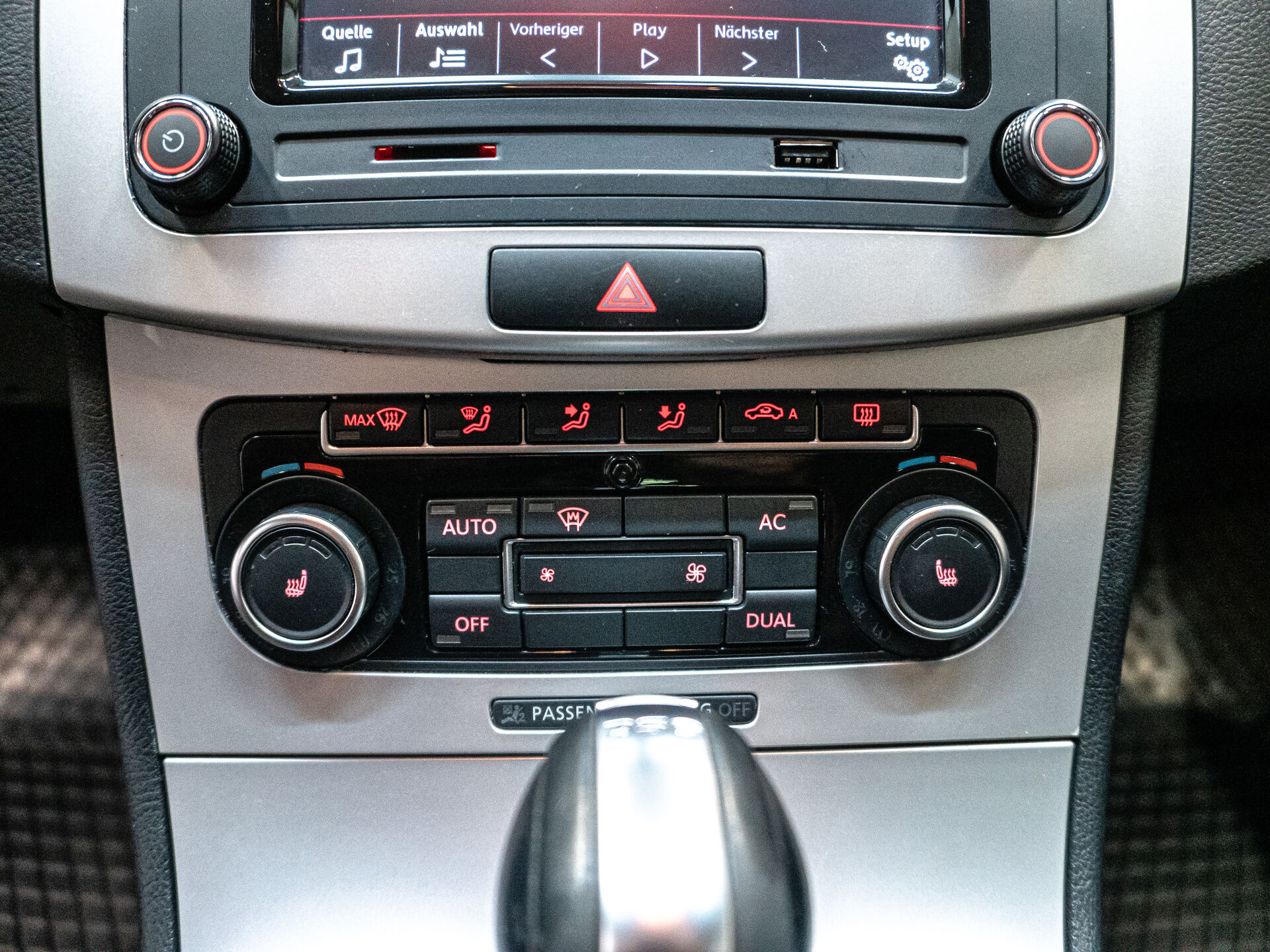 Volkswagen Passat CC 2011 16