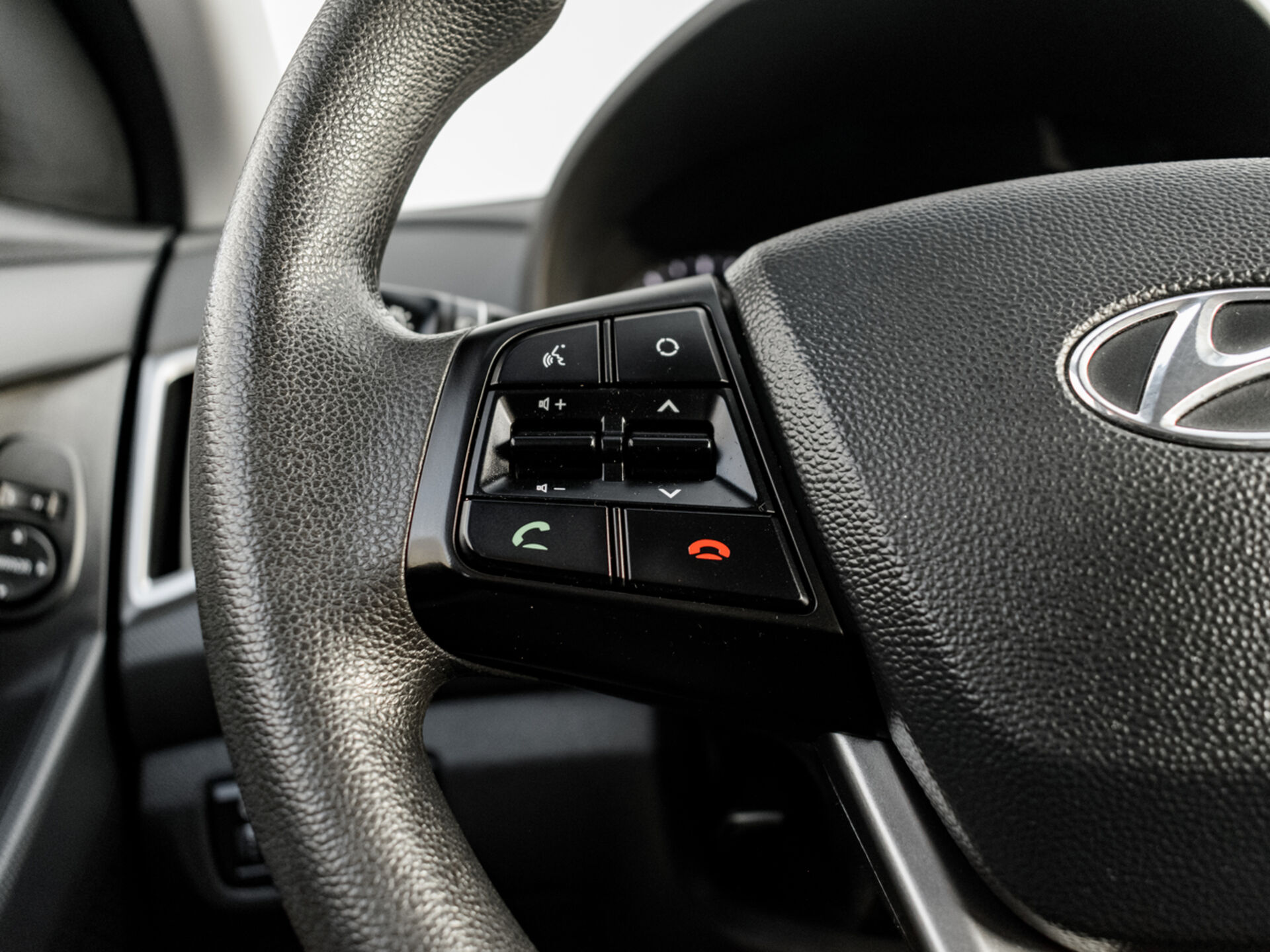 Купить Hyundai Creta 1.6 AT (123 л.с.), 2019 в Екатеренбурге