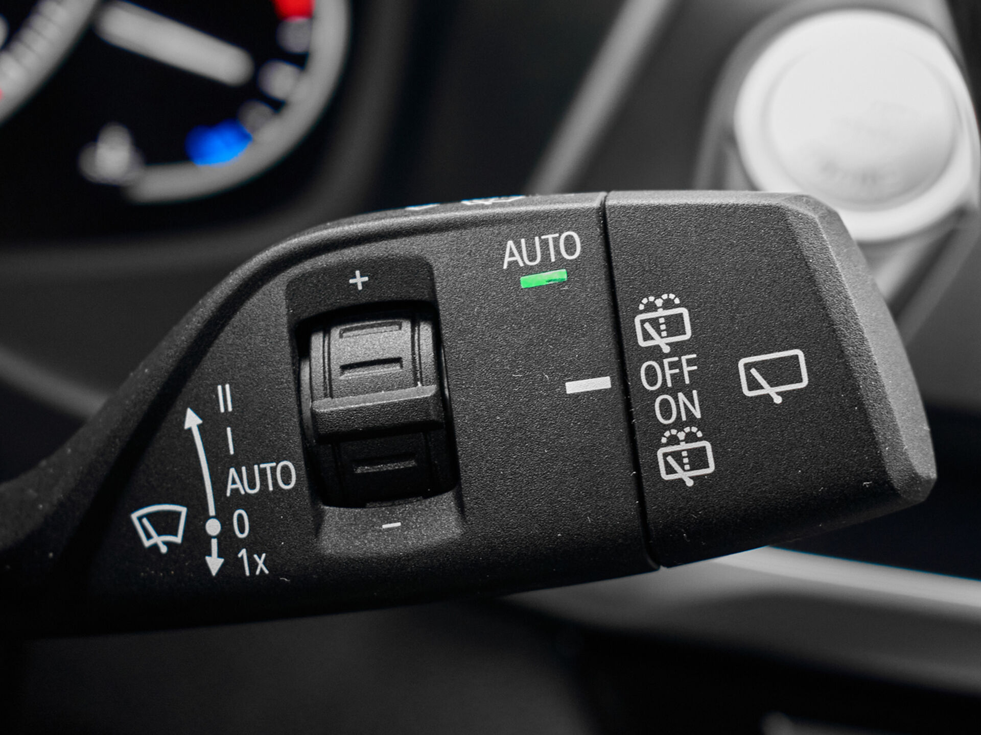 Купить BMW X3 20i xDrive 2.0 AT (184 л.с.) 4WD, 2020 в Екатеренбурге