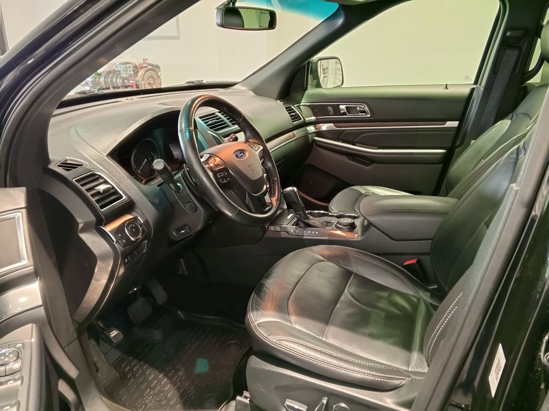Ford Explorer, 1869000₽ - вид 8
