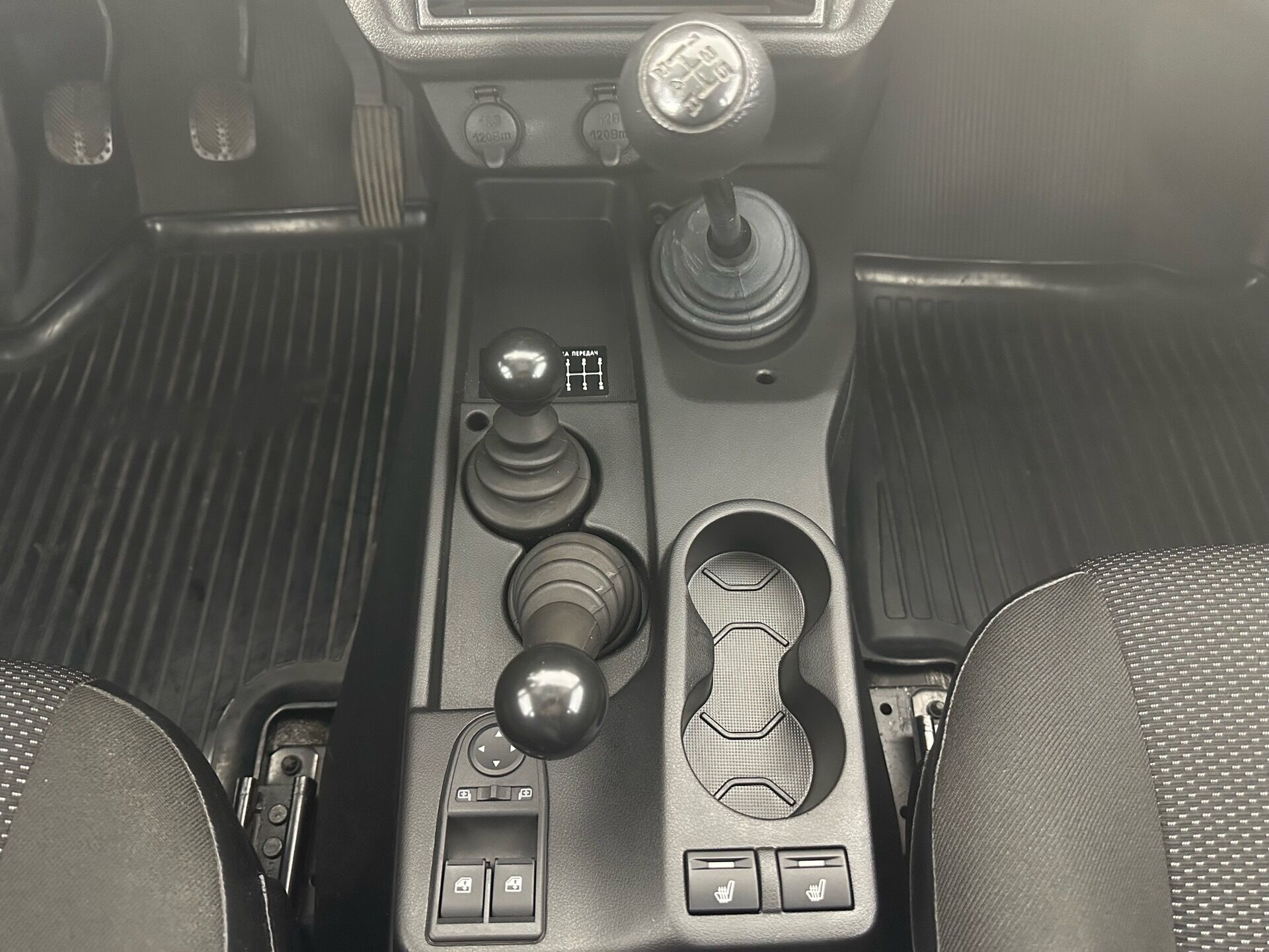 Lada 2121 (4x4) Luxe Кондиционер Камуфляж 2021 г.в., 38 482 км.
