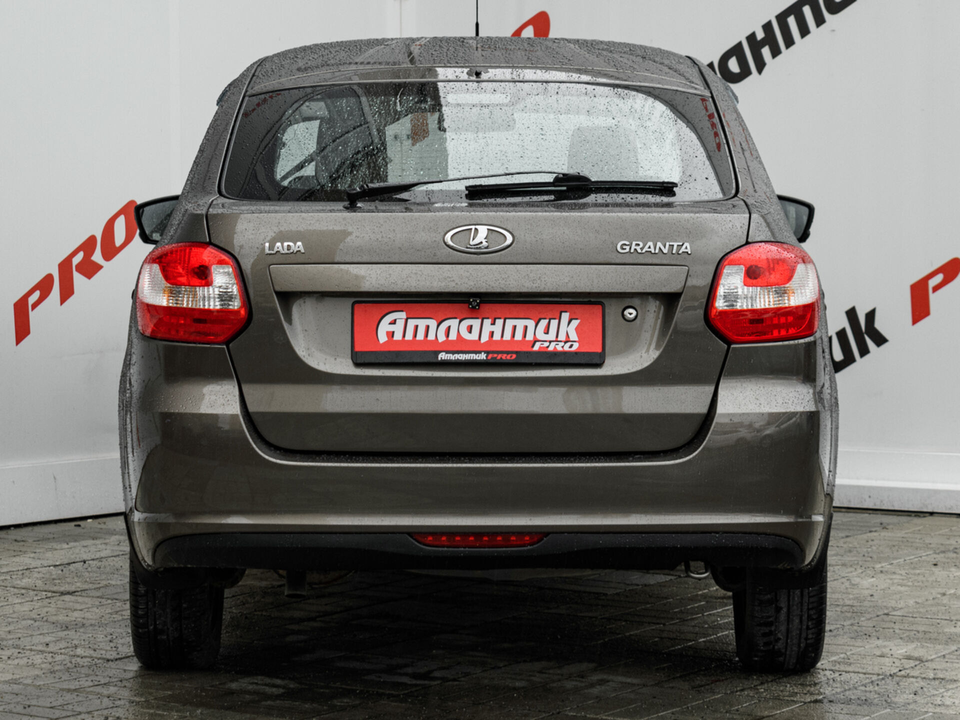Купить Lada (ВАЗ) Granta 1.6 MT (106 л.с.), 2018 в Екатеренбурге