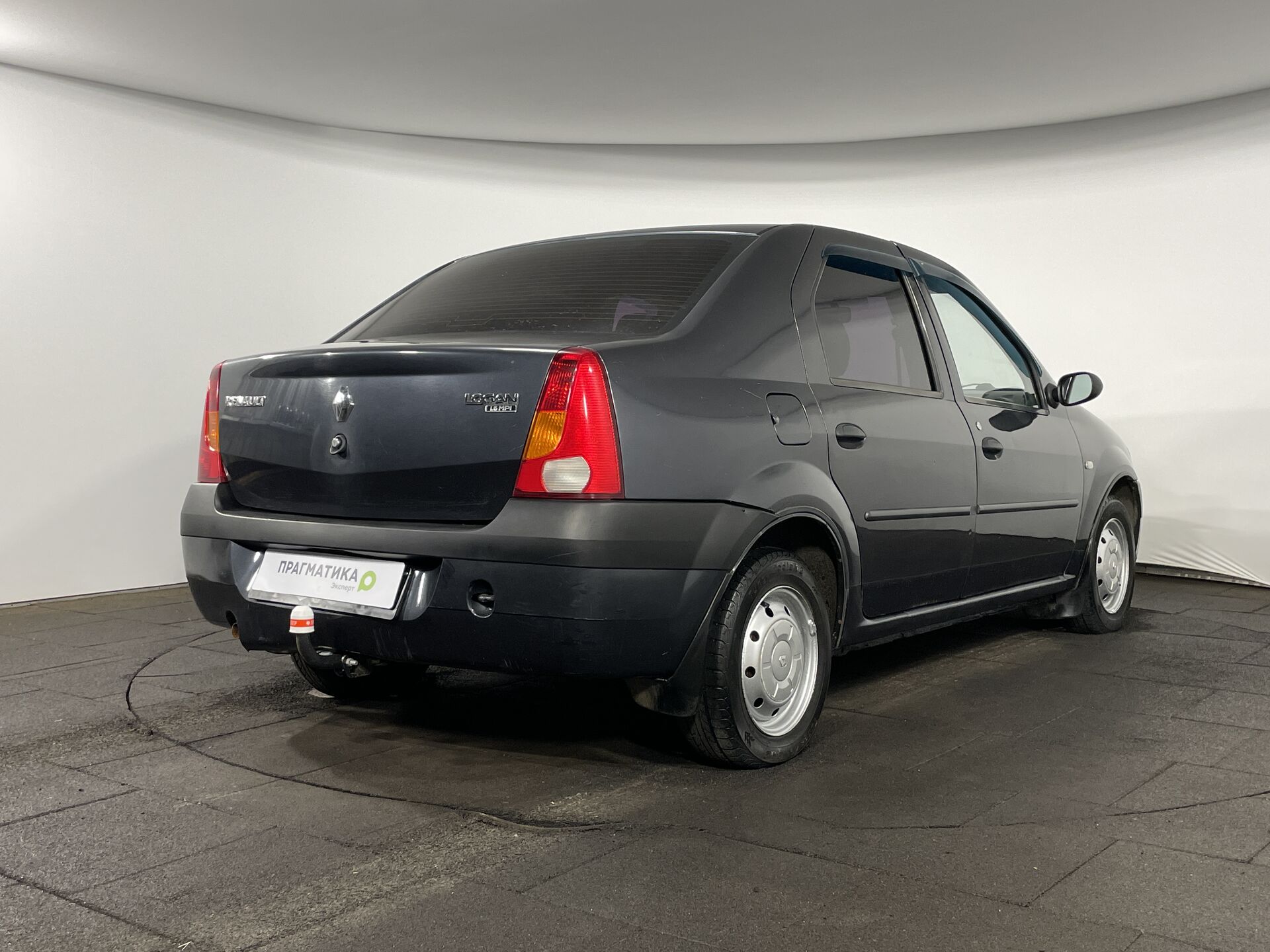Renault Logan None 2009 г.в., 355 380 км.