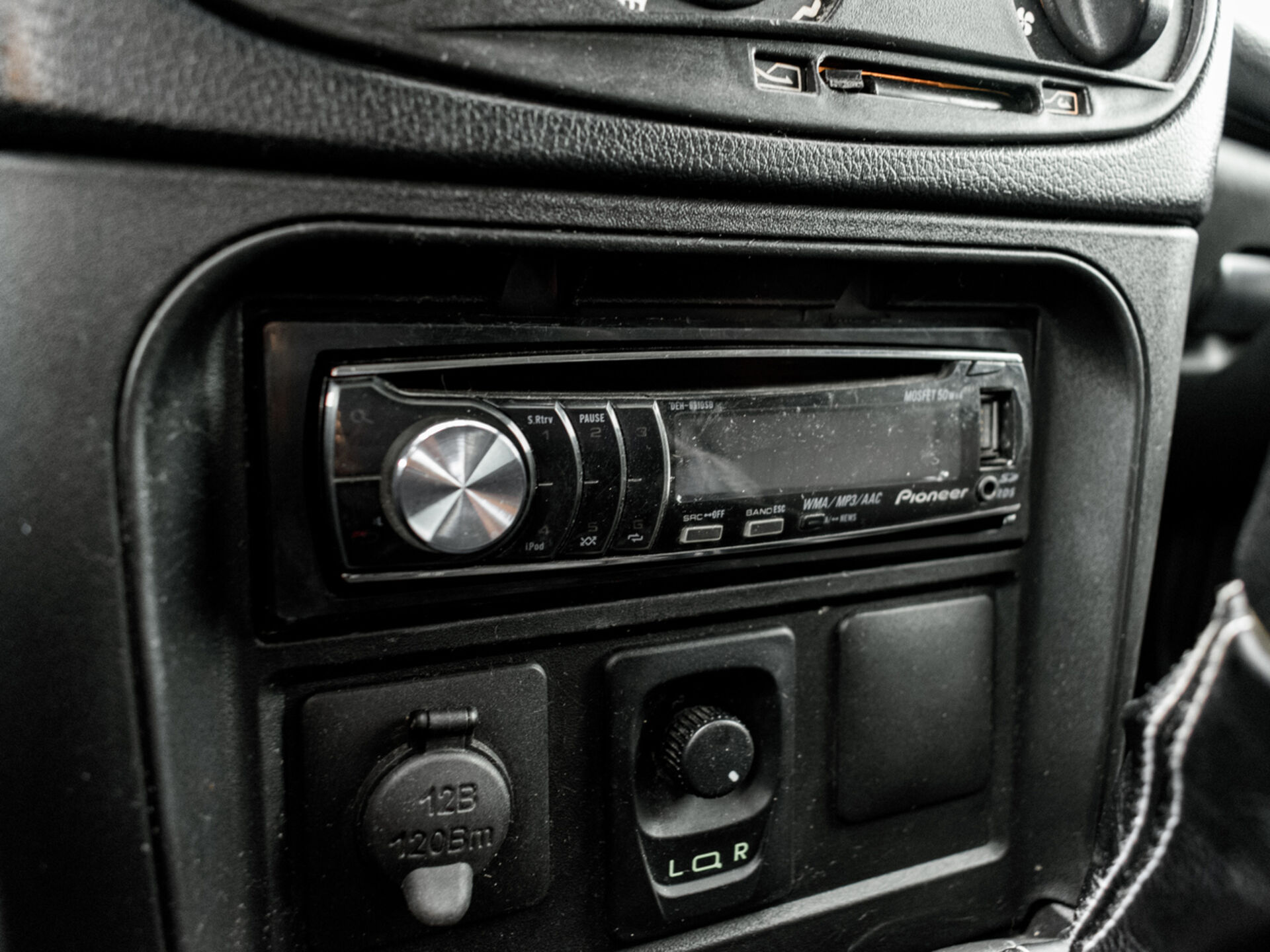 Купить Chevrolet Niva 1.7 MT (80 л.с.) 4WD, 2018 в Екатеренбурге