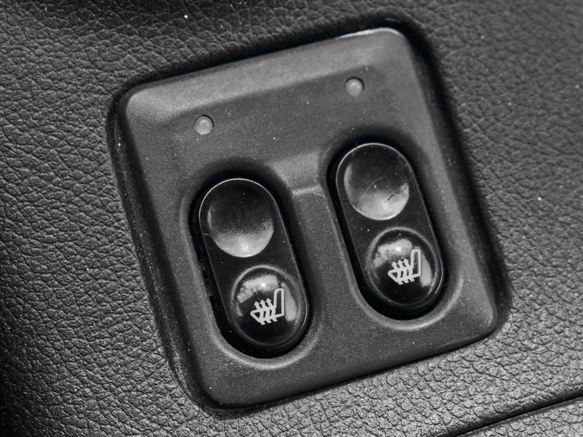 Купить Mitsubishi Outlander 2.0 CVT (146 л.с.), 2014 в Екатеренбурге