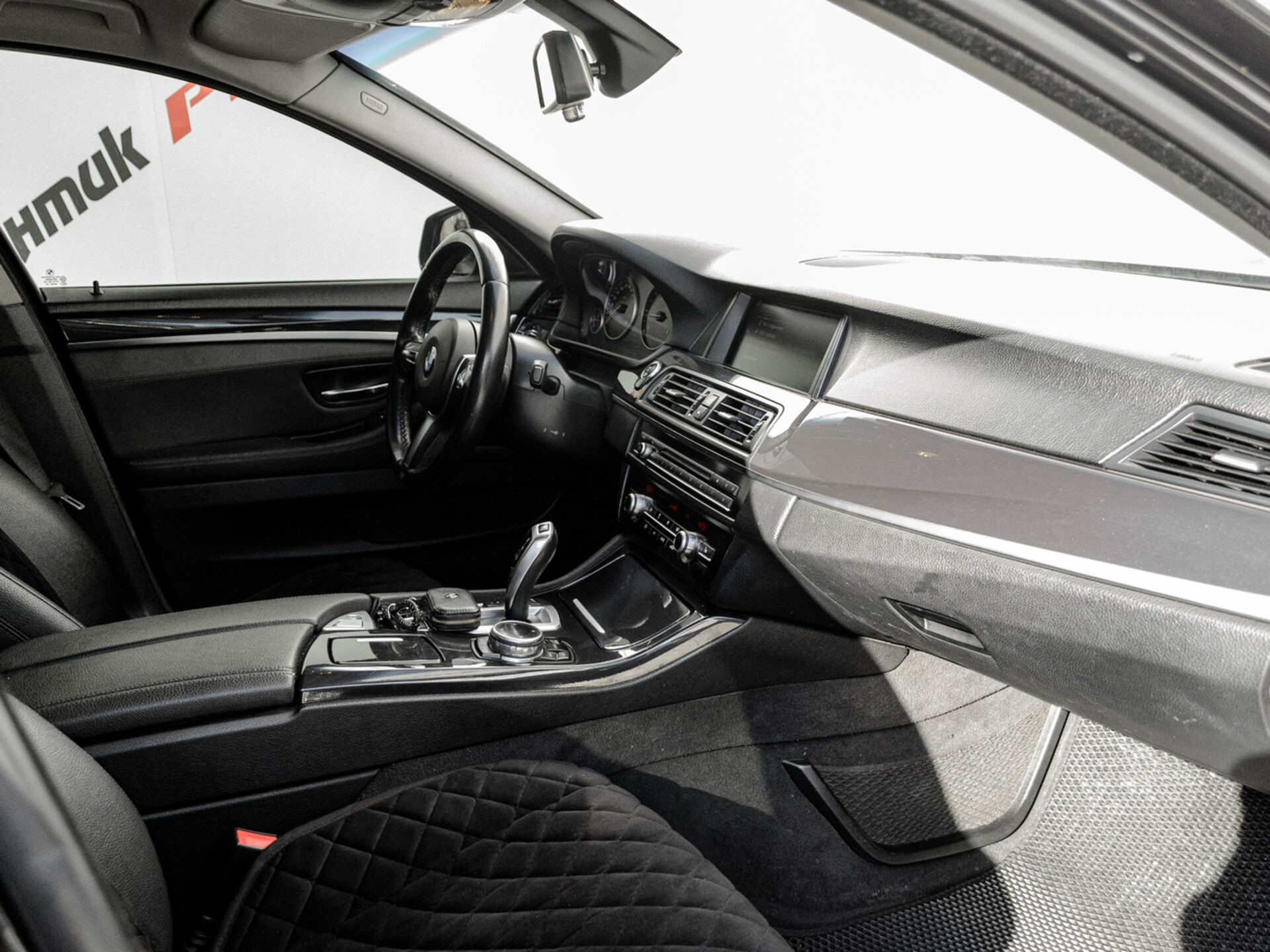 Купить BMW 5 серии 520d 2.0d AT (184 л.с.), 2013 в Екатеренбурге
