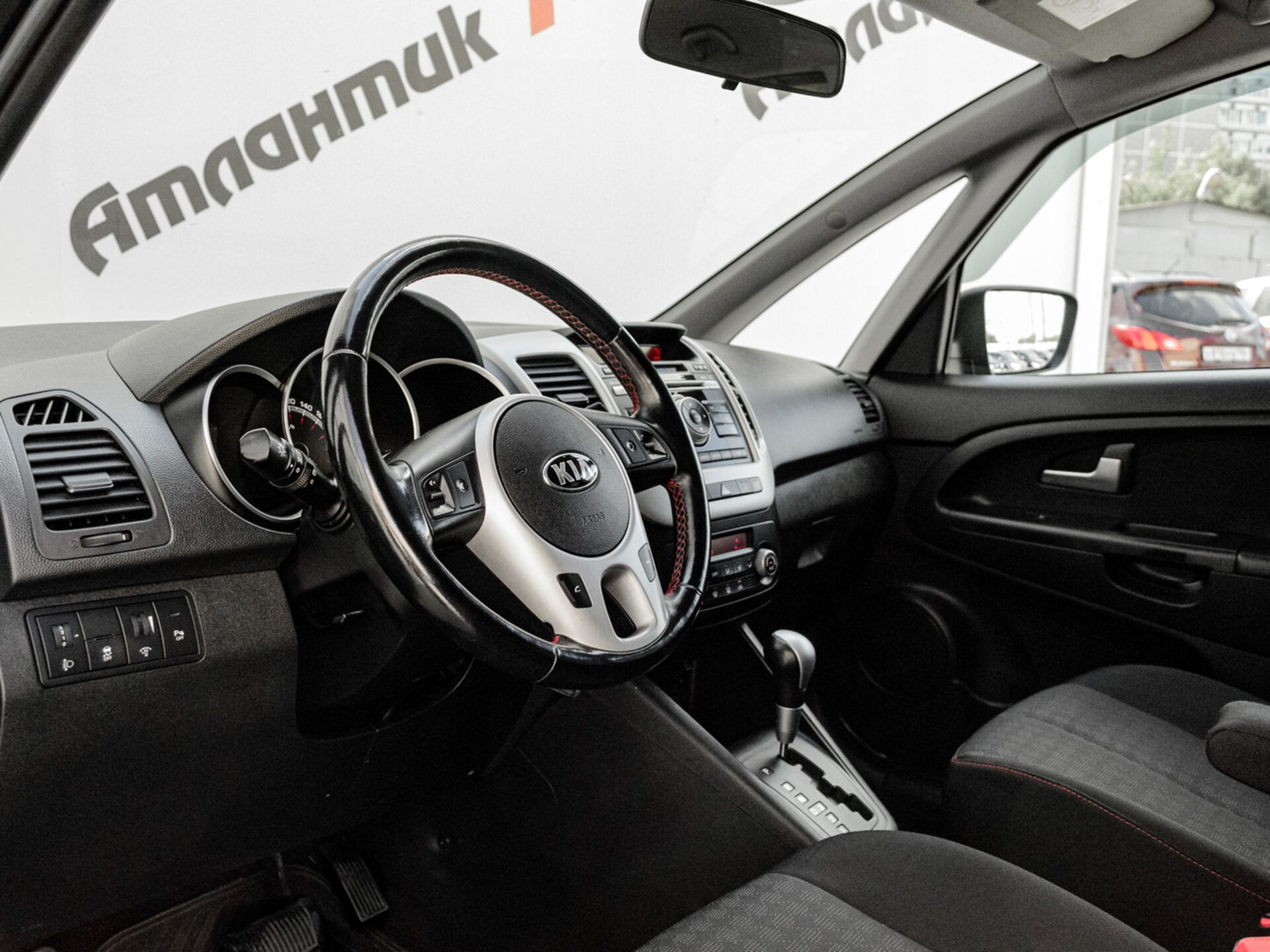 Купить Kia Venga 1.6 AT (124 л.с.), 2014 в Екатеренбурге