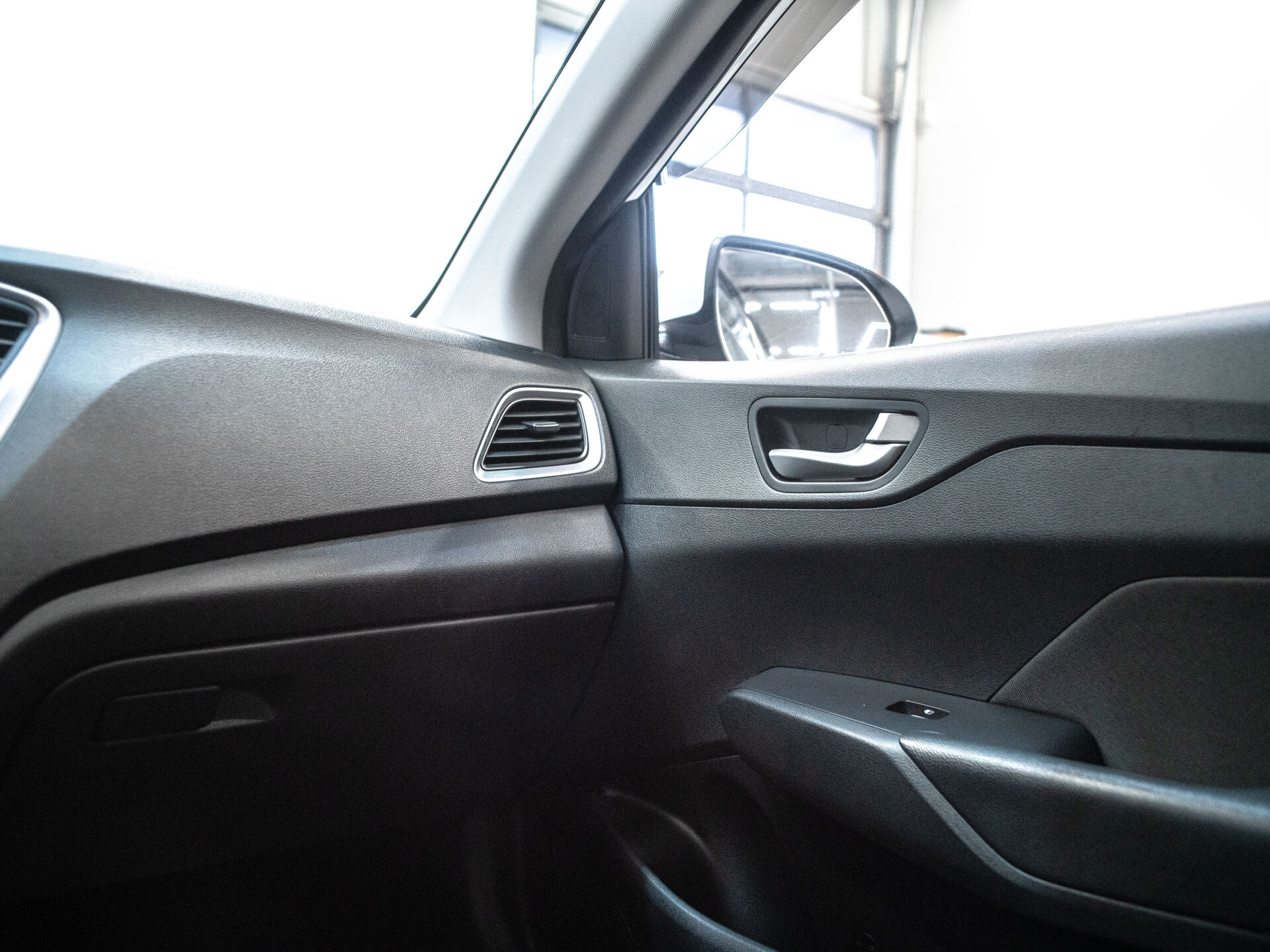 Hyundai Solaris 2018 23