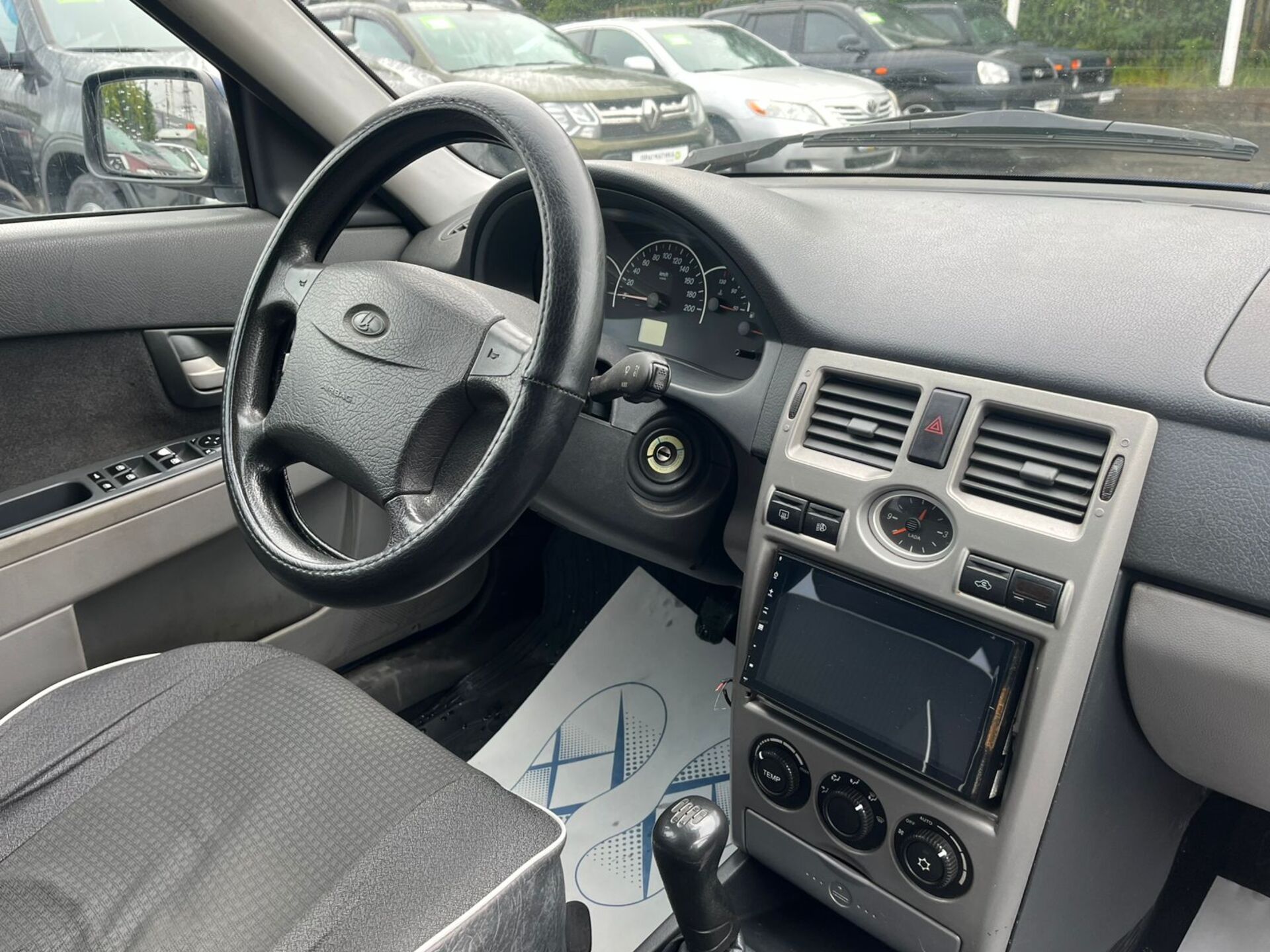 Lada Priora None 2010 г.в., 199 659 км.