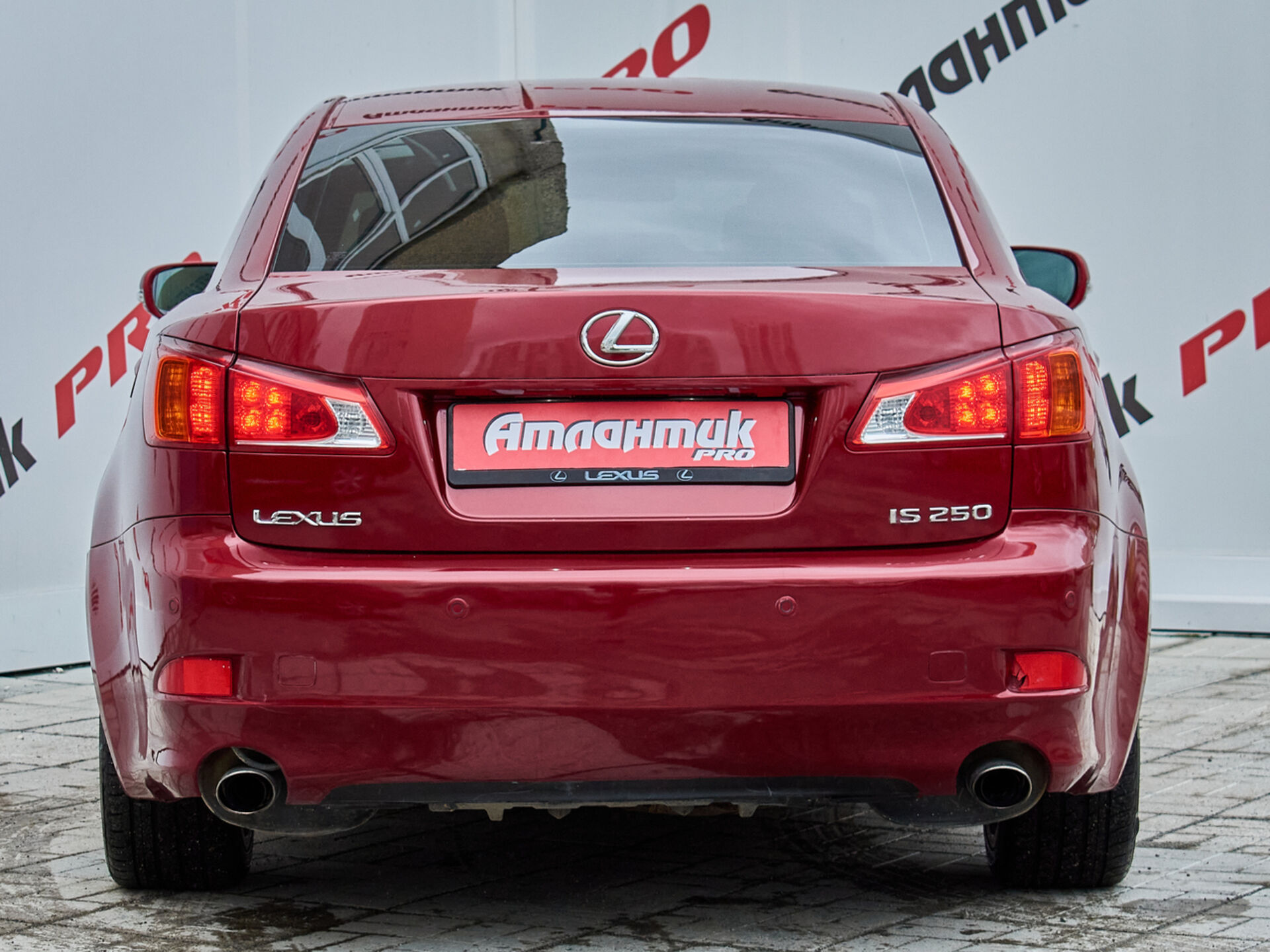 Купить Lexus IS 250 2.5 AT (208 л.с.), 2010 в Екатеренбурге