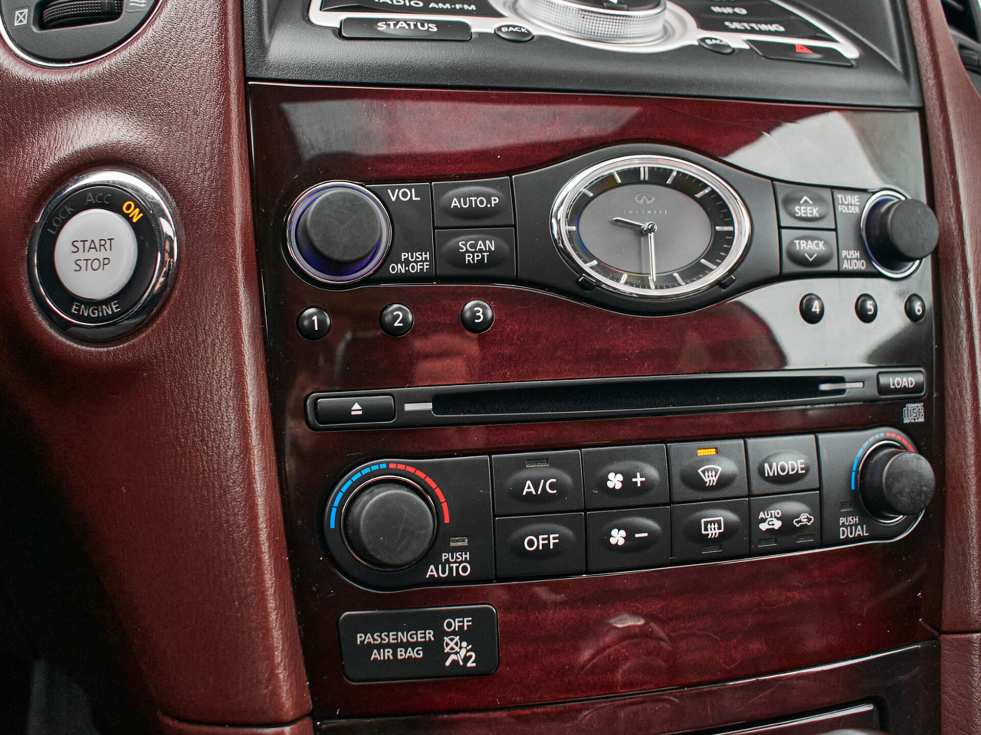 Купить Infiniti EX EX35 3.5 AT (302 л.с.) 4WD, 2009 в Екатеренбурге