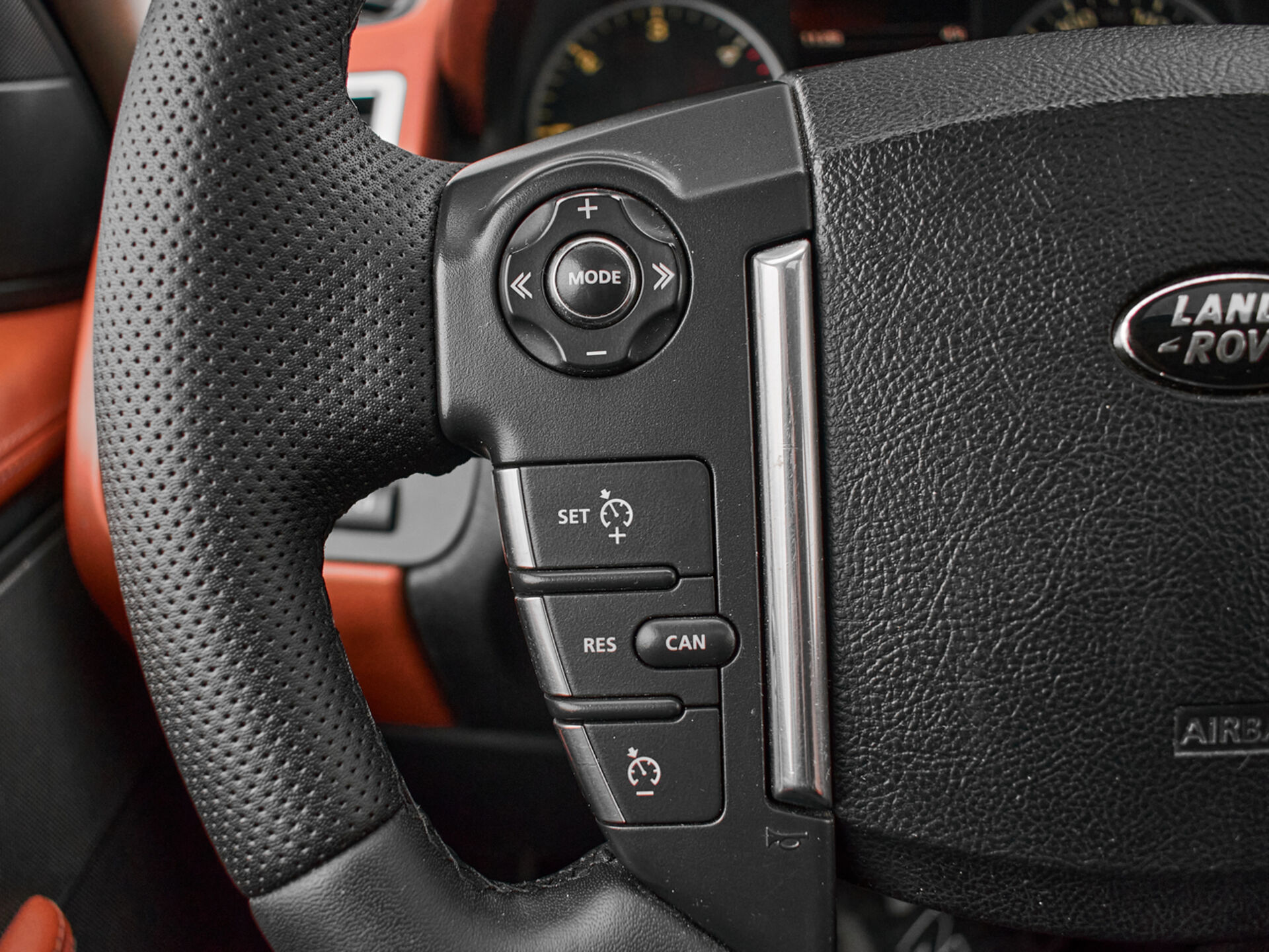 Купить Land Rover Range Rover Sport 3.6d AT (272 л.с.) 4WD, 2010 в Екатеренбурге