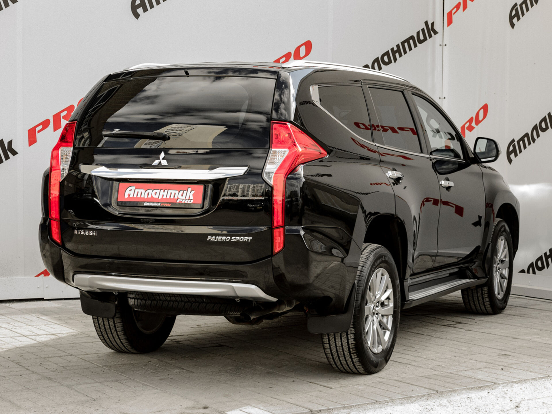 Купить Mitsubishi Pajero Sport 2.4d AT (181 л.с.) 4WD, 2018 в Екатеренбурге
