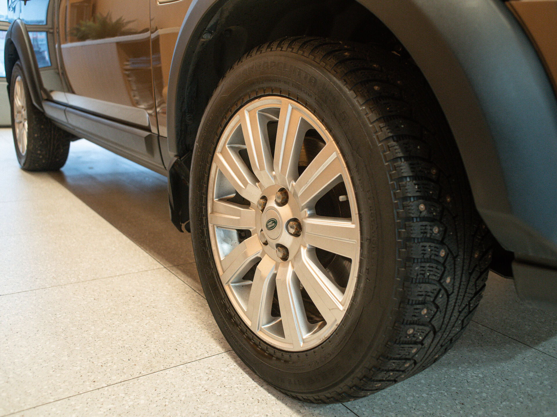 Land Rover Discovery 2012 33
