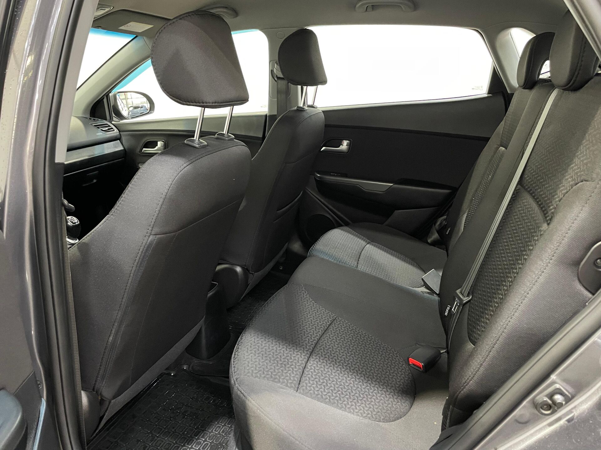 Kia Rio 2015 10