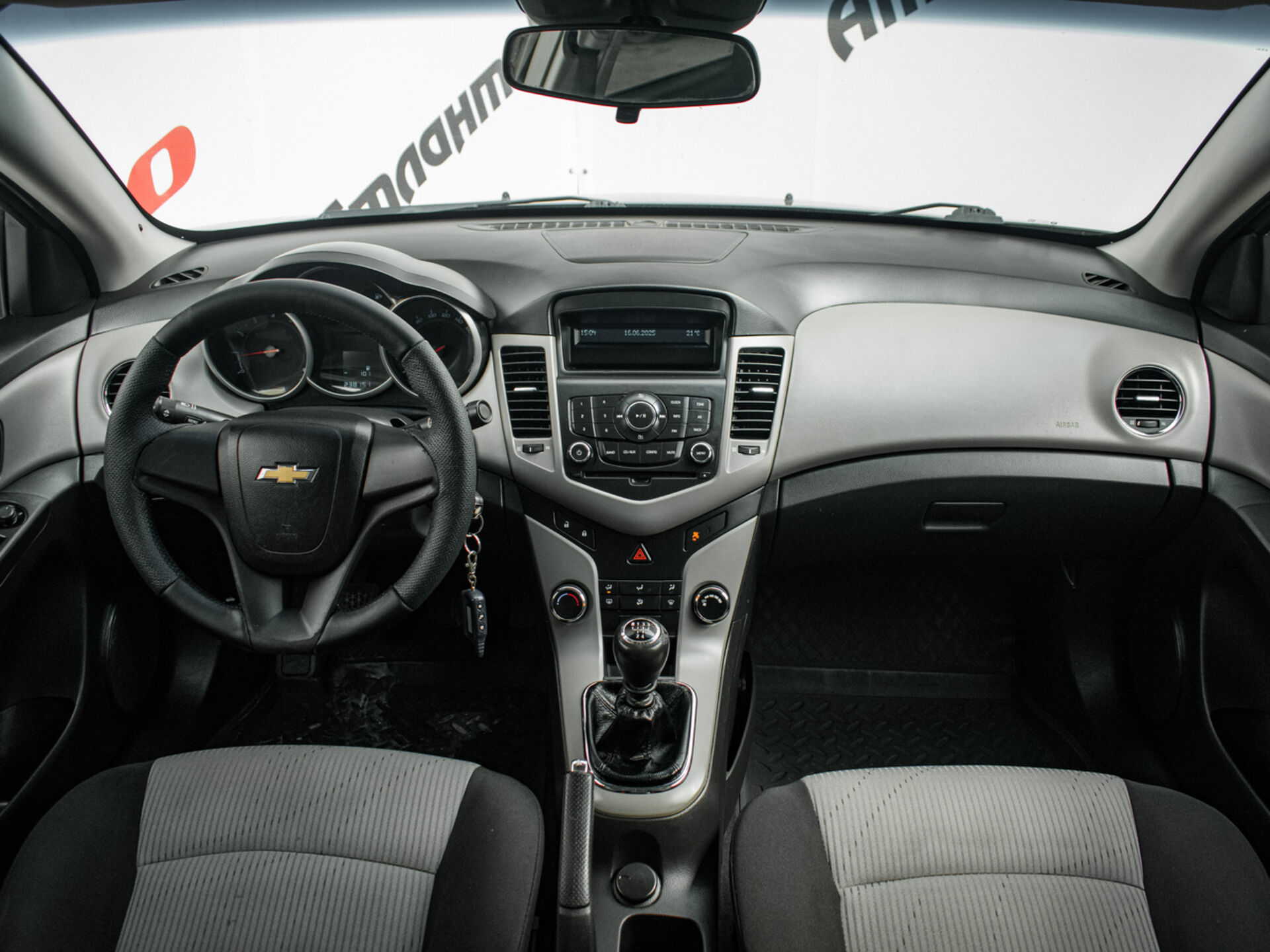 Купить Chevrolet Cruze 1.6 MT (109 л.с.), 2012 в Екатеренбурге