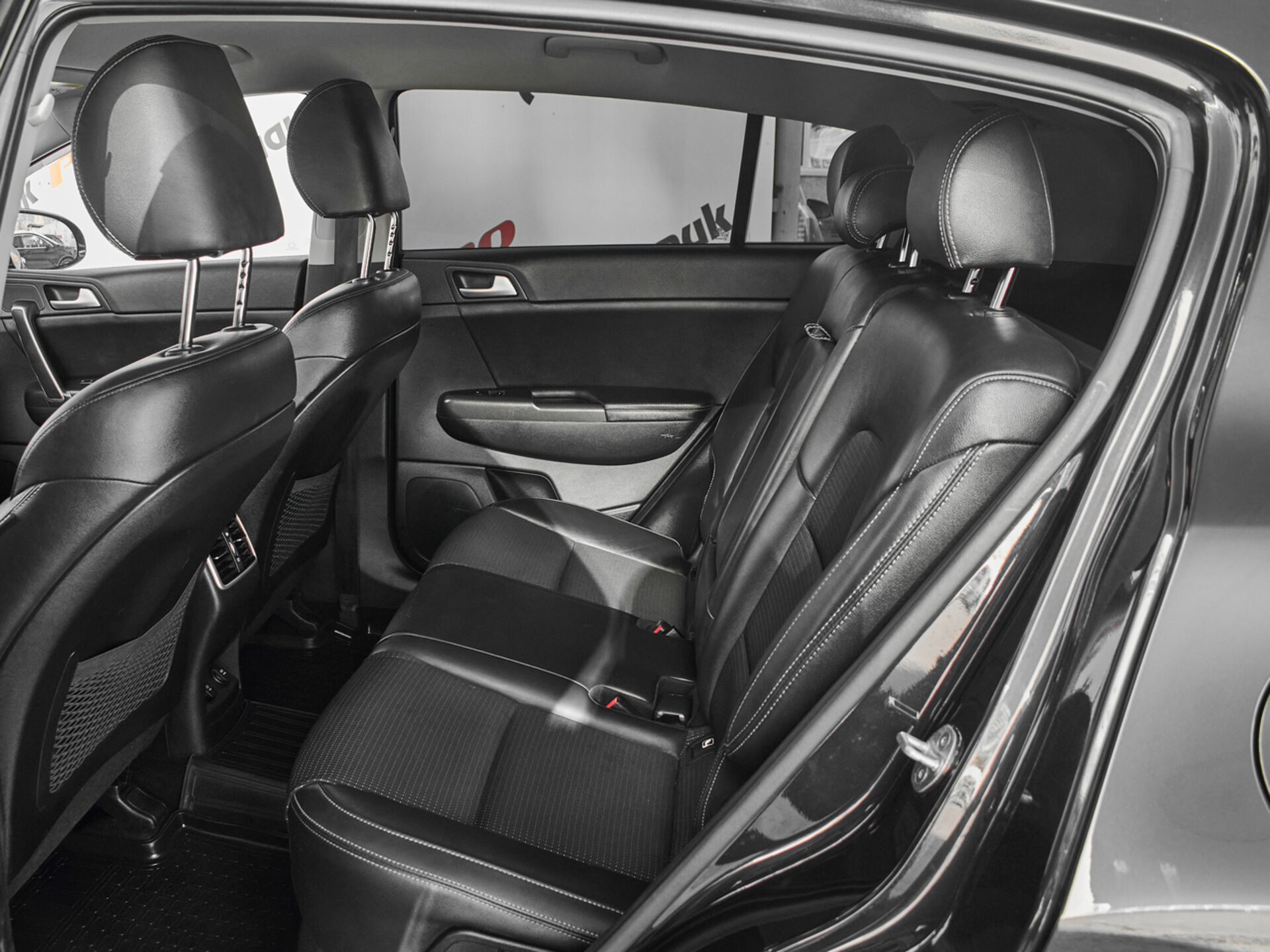 Купить Kia Sportage 2.0 AT (150 л.с.) 4WD, 2016 в Екатеренбурге