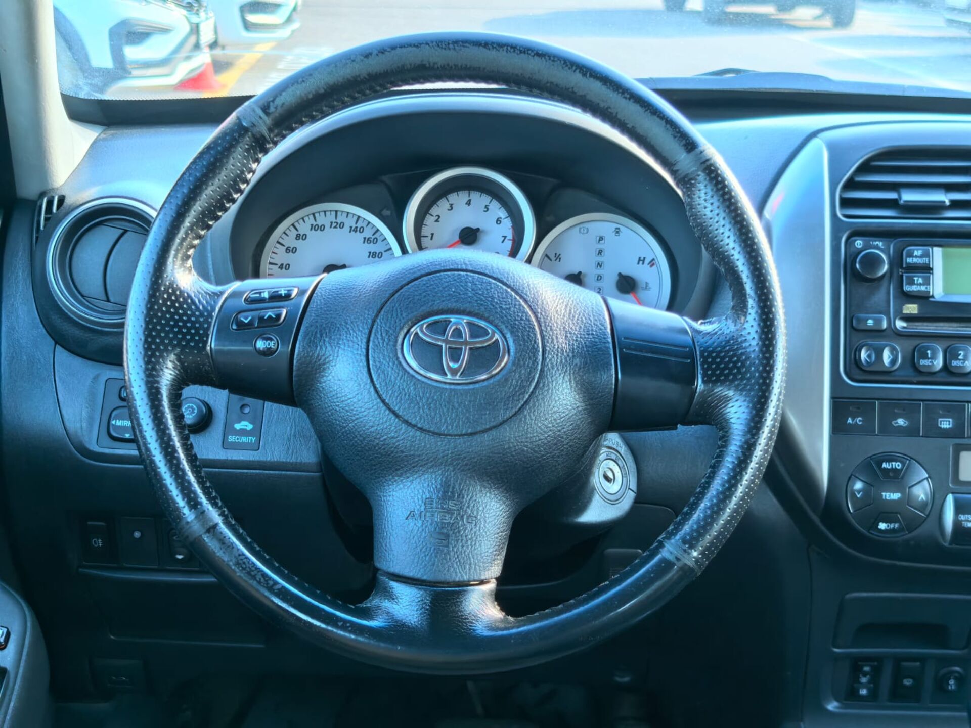 Toyota RAV4 None 2004 г.в., 271 000 км.