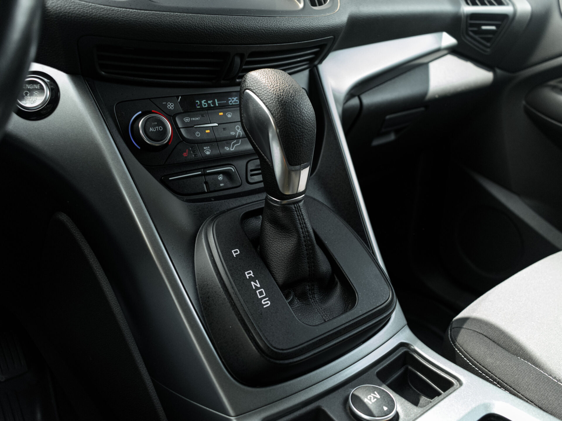 Купить Ford Kuga 1.5 AT (150 л.с.) 4WD, 2017 в Екатеренбурге