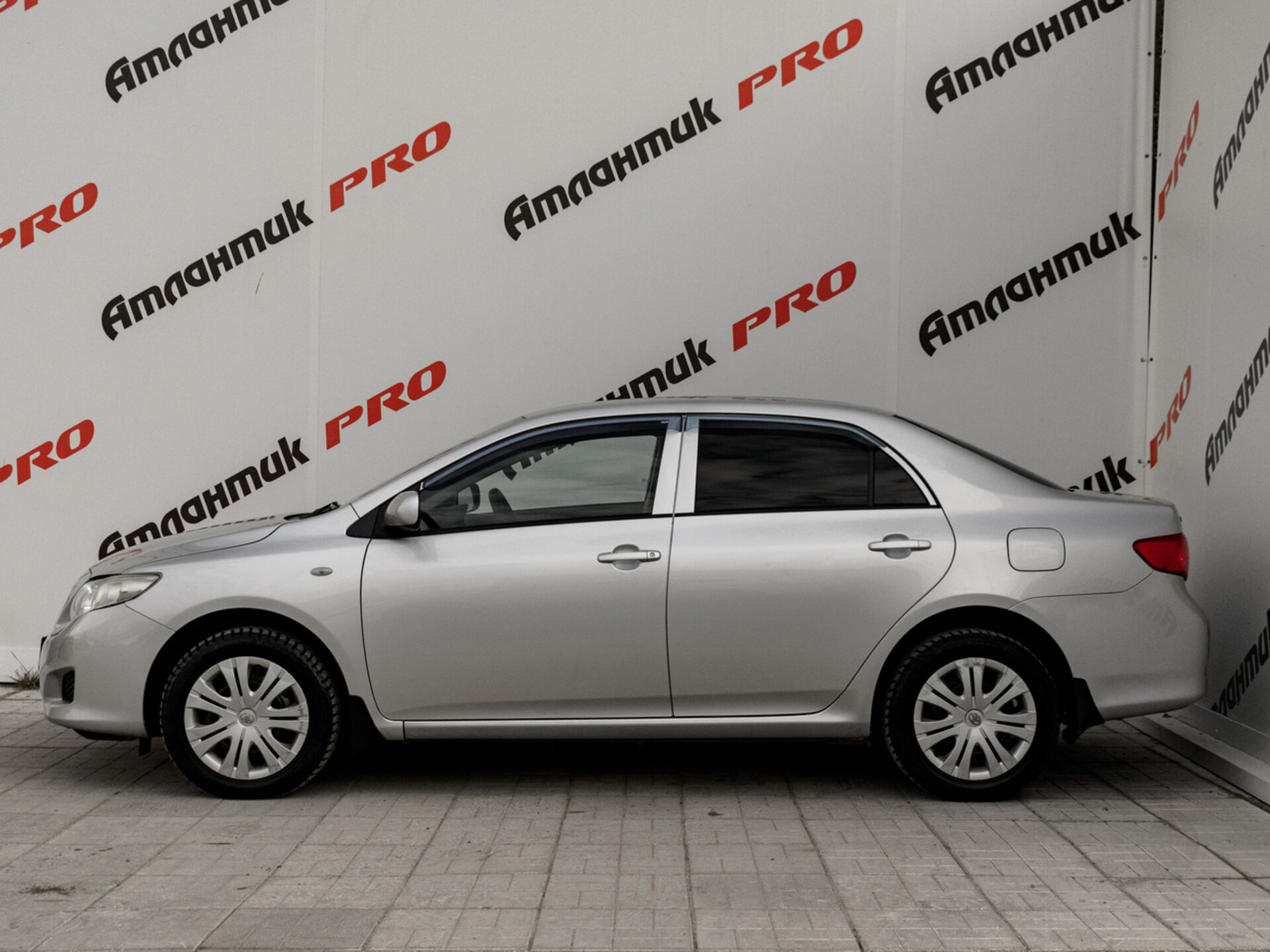 Купить Toyota Corolla 1.6 MT (124 л.с.), 2007 в Екатеренбурге