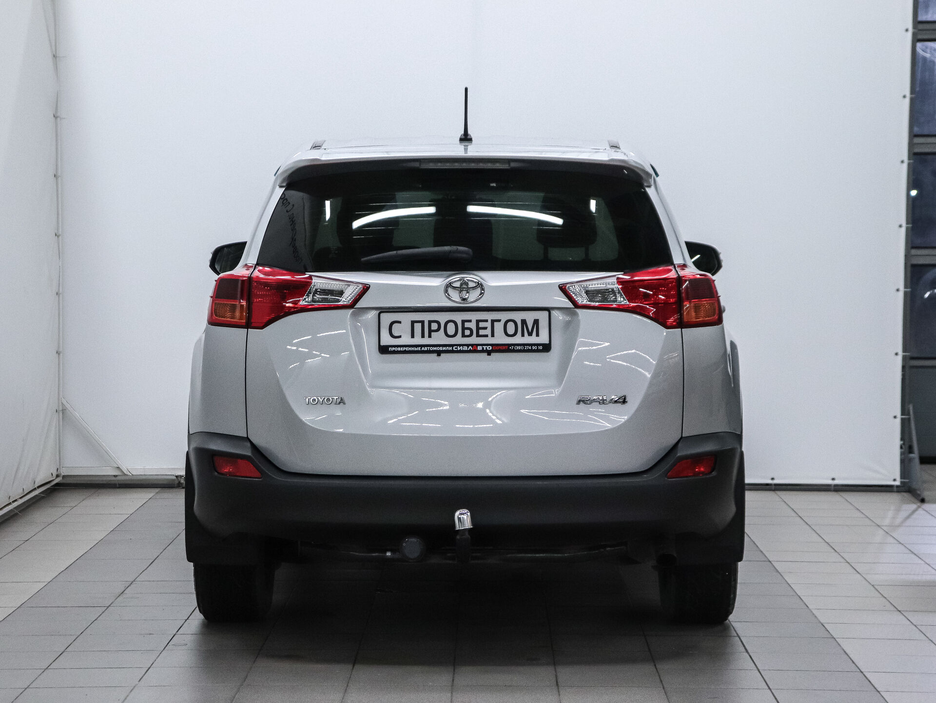 Toyota RAV4 2013 4