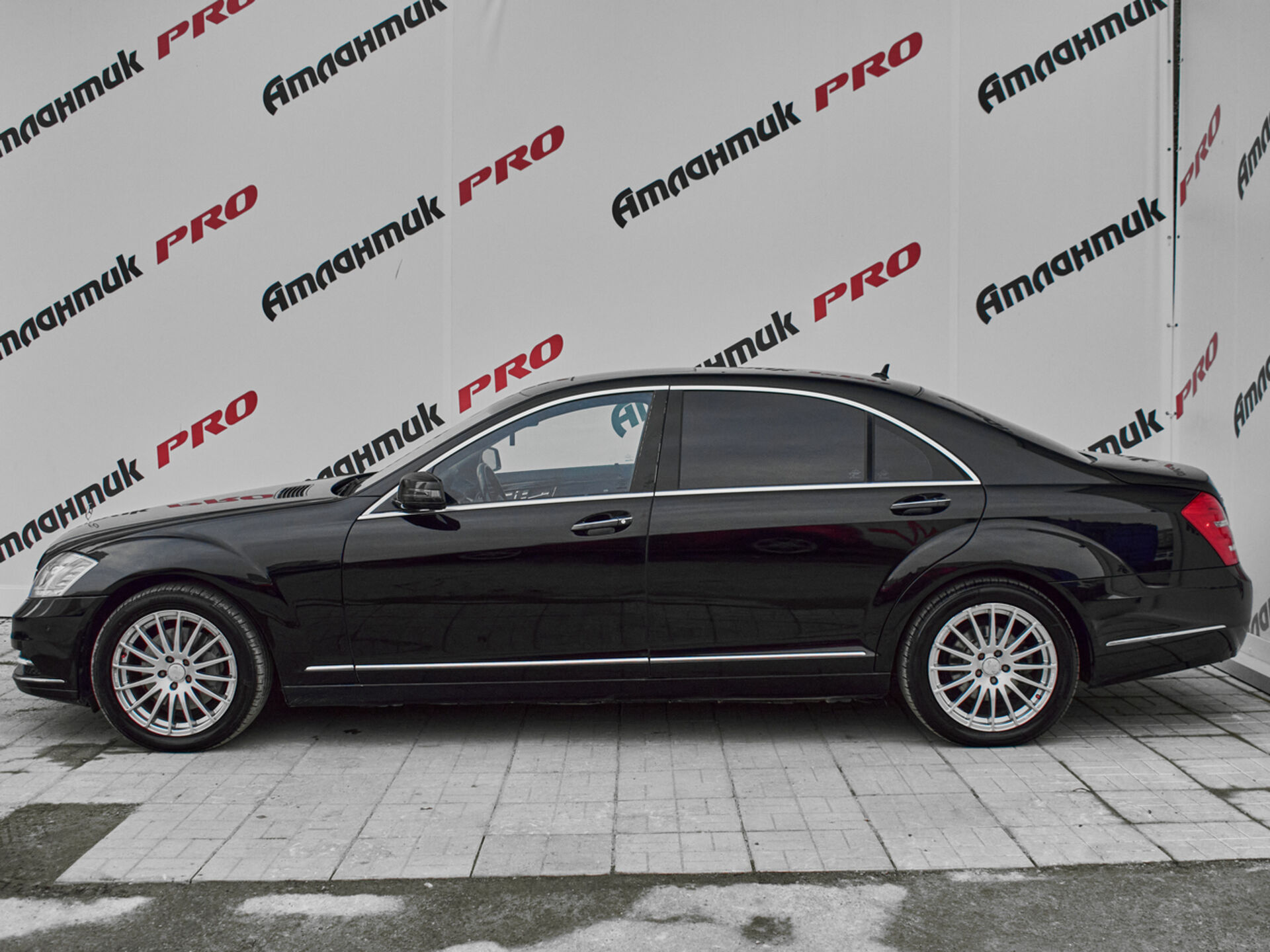 Купить Mercedes-Benz S-Класс 350 3.5 AT (272 л.с.) 4WD, 2010 в Екатеренбурге