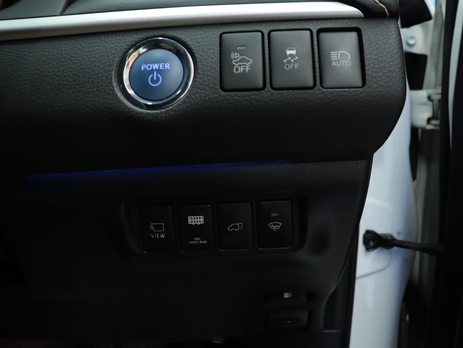Toyota Harrier 2014 8