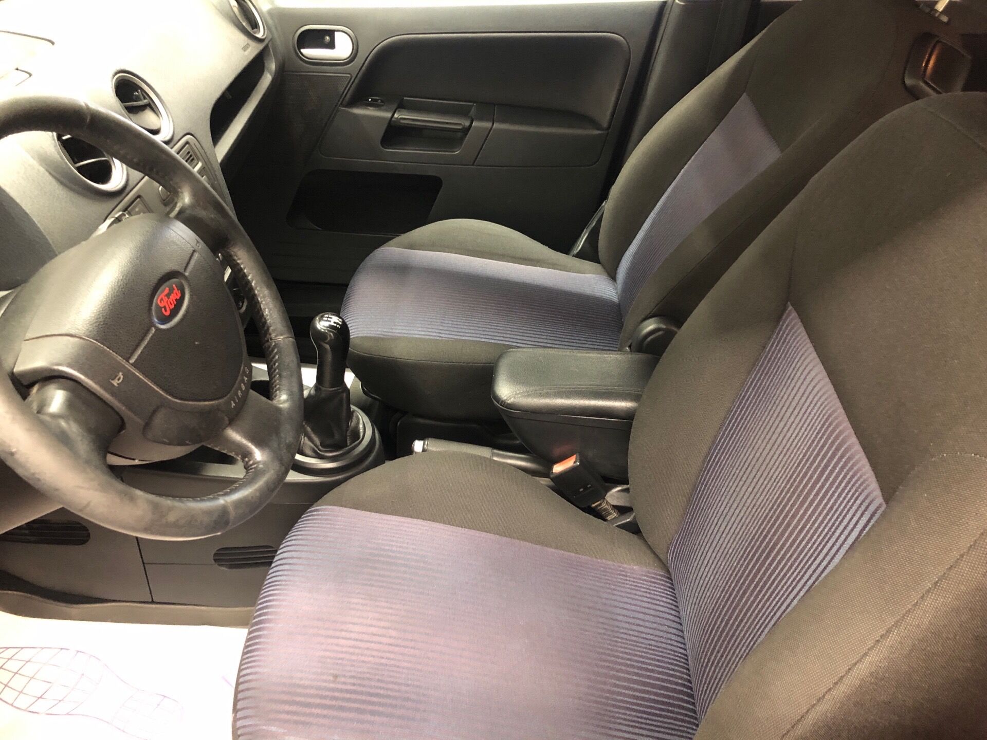Ford Fusion None 2008 г.в., 283 600 км.
