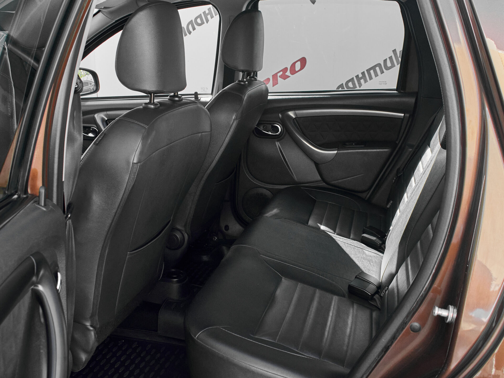Купить Renault Duster 2.0 MT (143 л.с.) 4WD, 2015 в Екатеренбурге