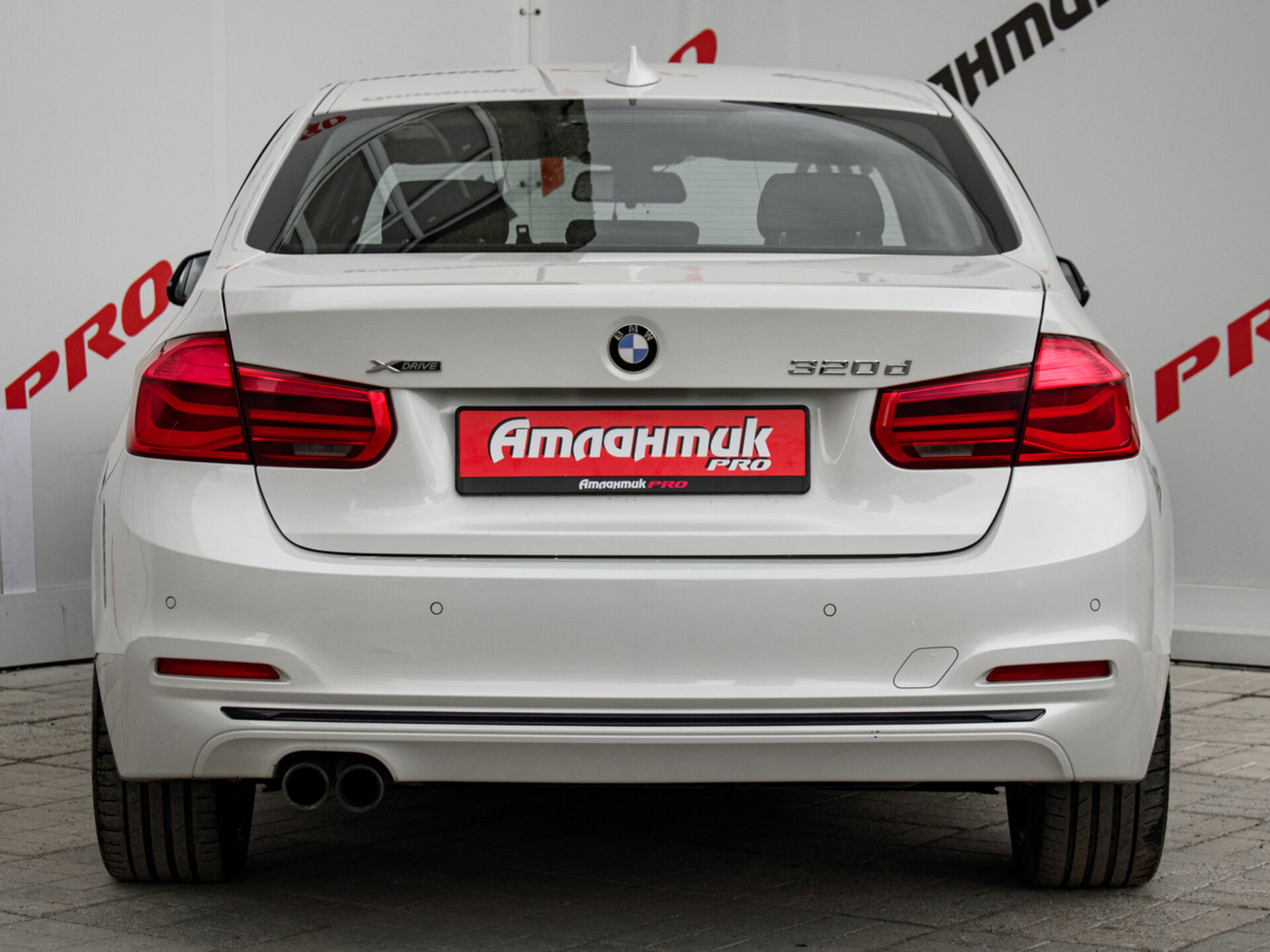 Купить BMW 3 серии 320d xDrive 2.0d AT (190 л.с.) 4WD, 2016 в Екатеренбурге