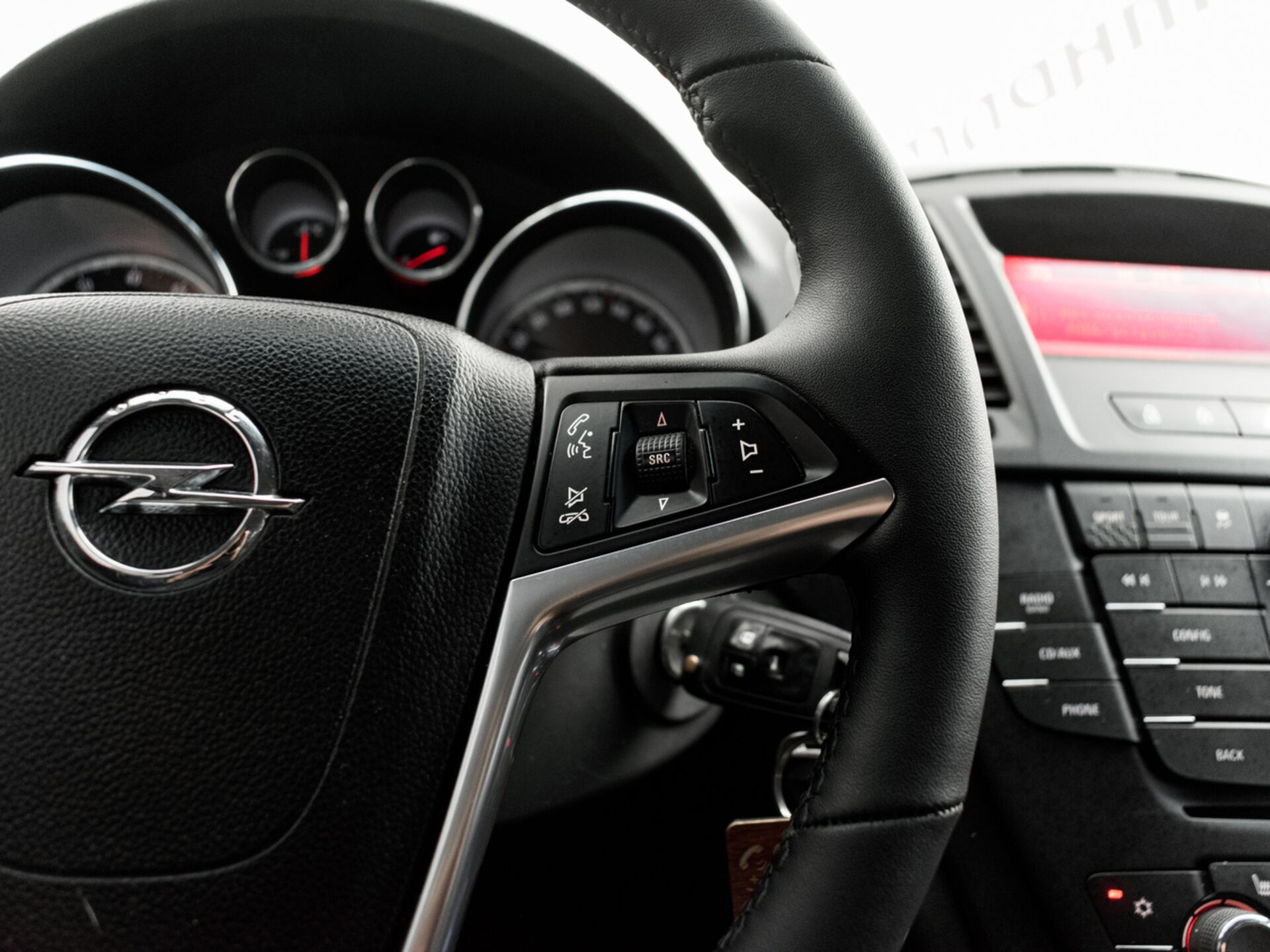 Купить Opel Insignia 2.0 AT (249 л.с.) 4WD, 2013 в Екатеренбурге