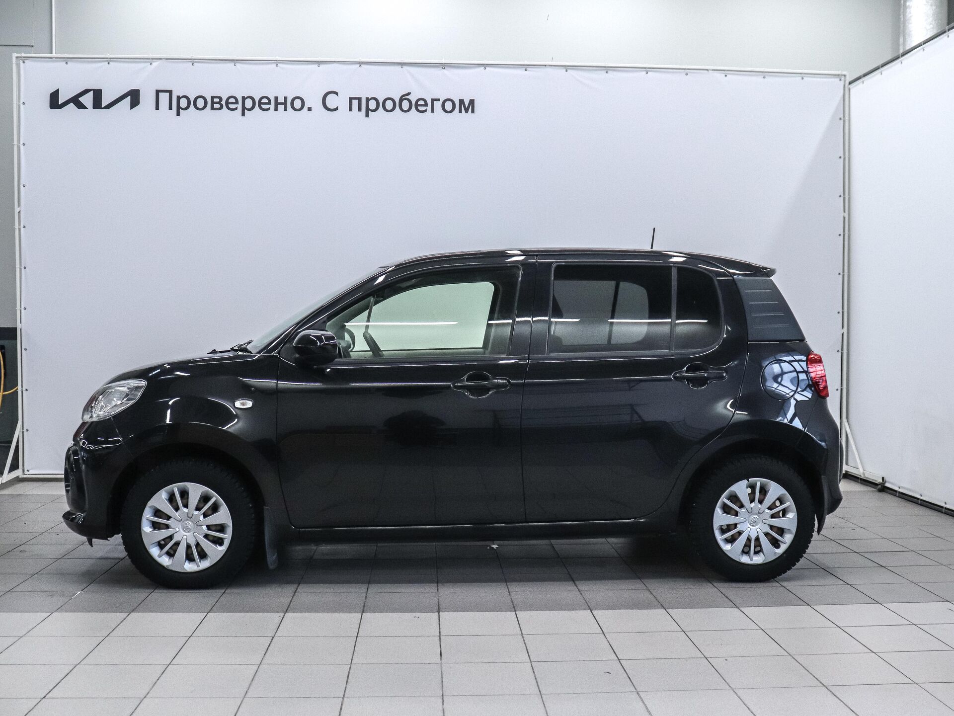 Toyota Passo 2017 6