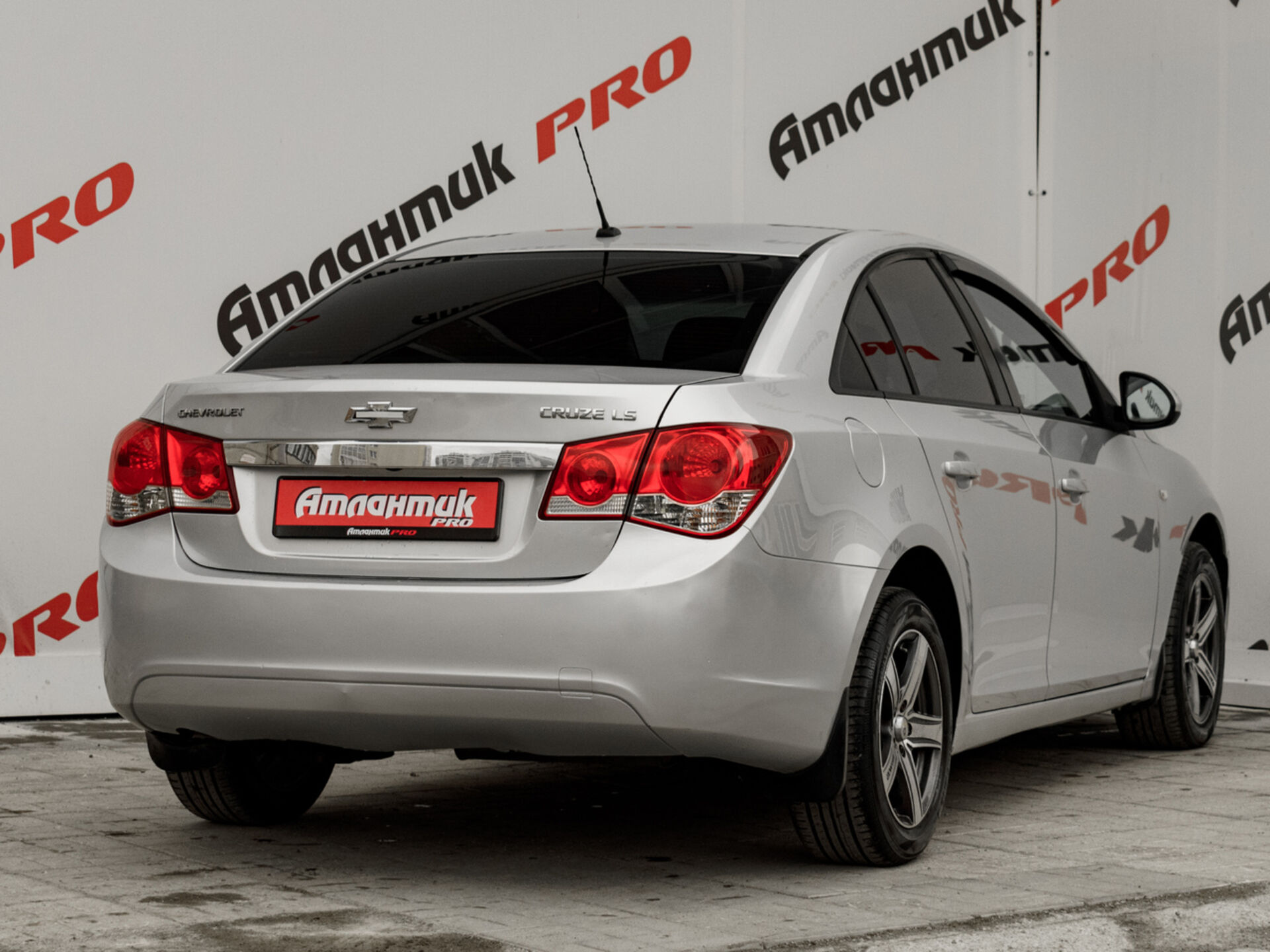 Купить Chevrolet Cruze 1.8 AT (141 л.с.), 2012 в Екатеренбурге