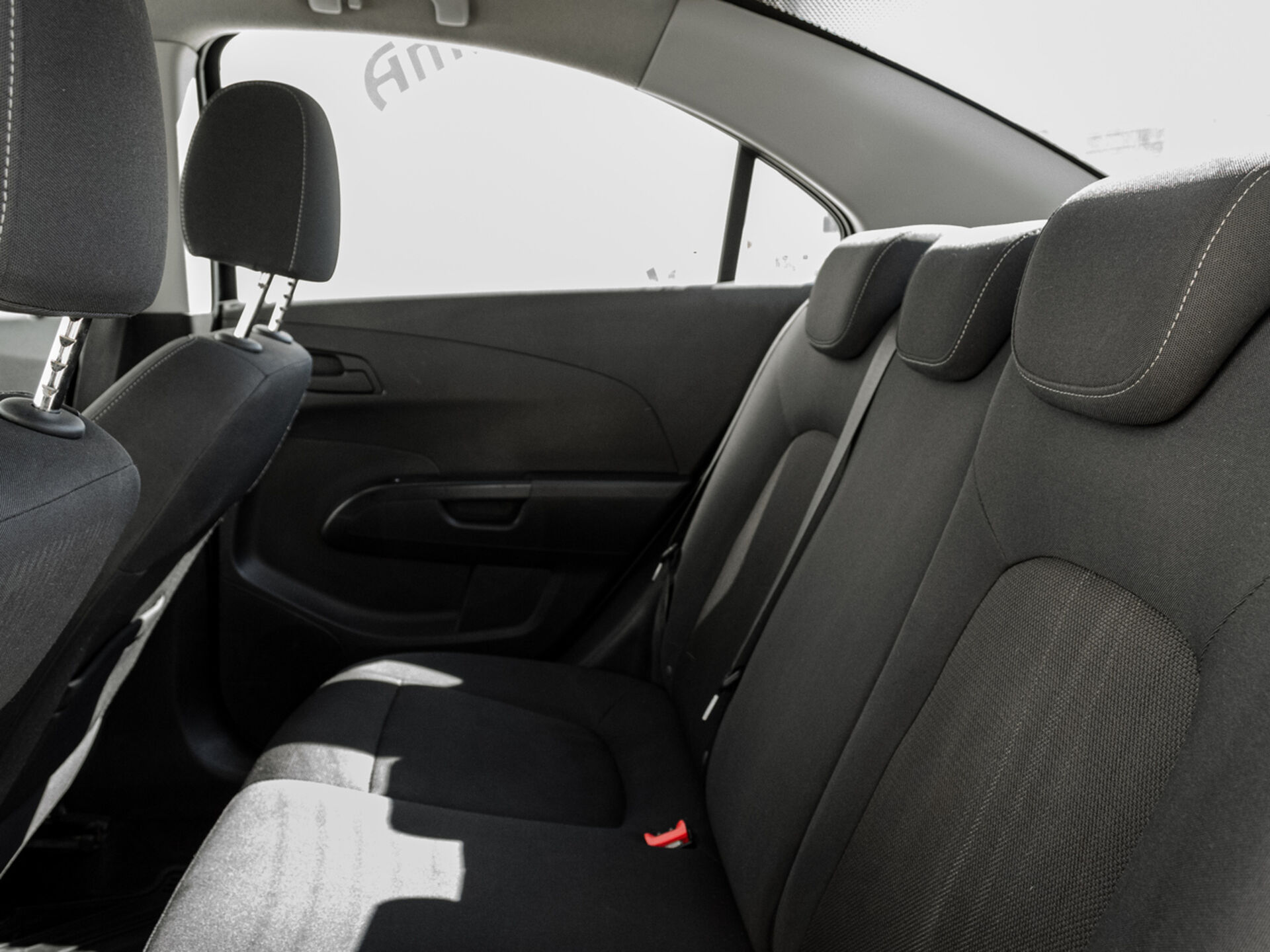 Купить Chevrolet Aveo 1.6 MT (115 л.с.), 2012 в Екатеренбурге