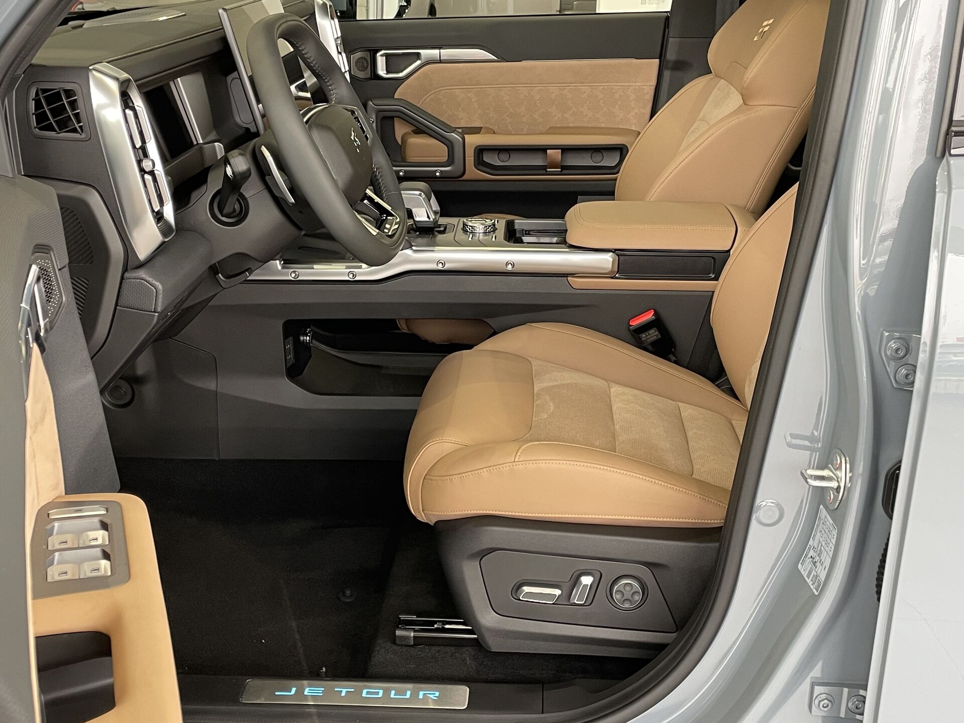 Jetour T2, I