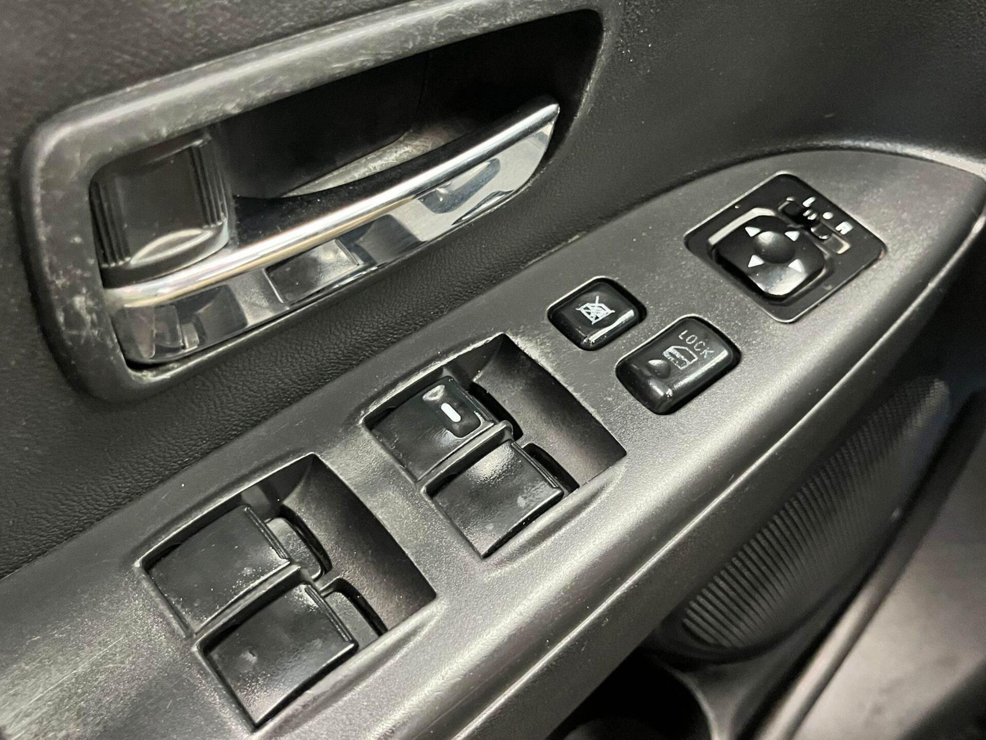 Mitsubishi ASX None 2012 г.в., 310 000 км.