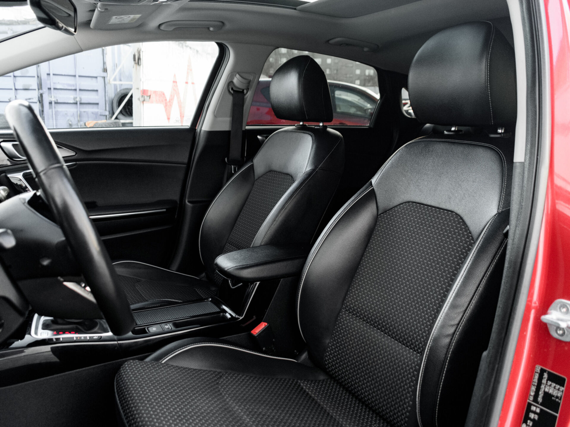 Купить Kia Ceed 1.4 AMT (140 л.с.), 2018 в Екатеренбурге