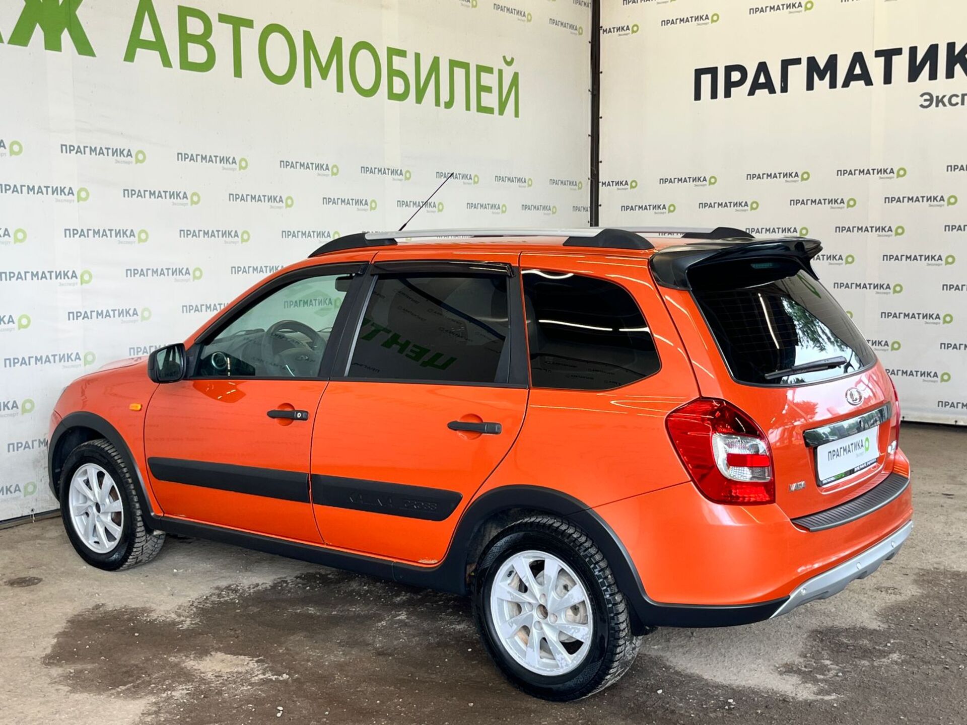 Lada Kalina None 2015 г.в., 115 000 км.
