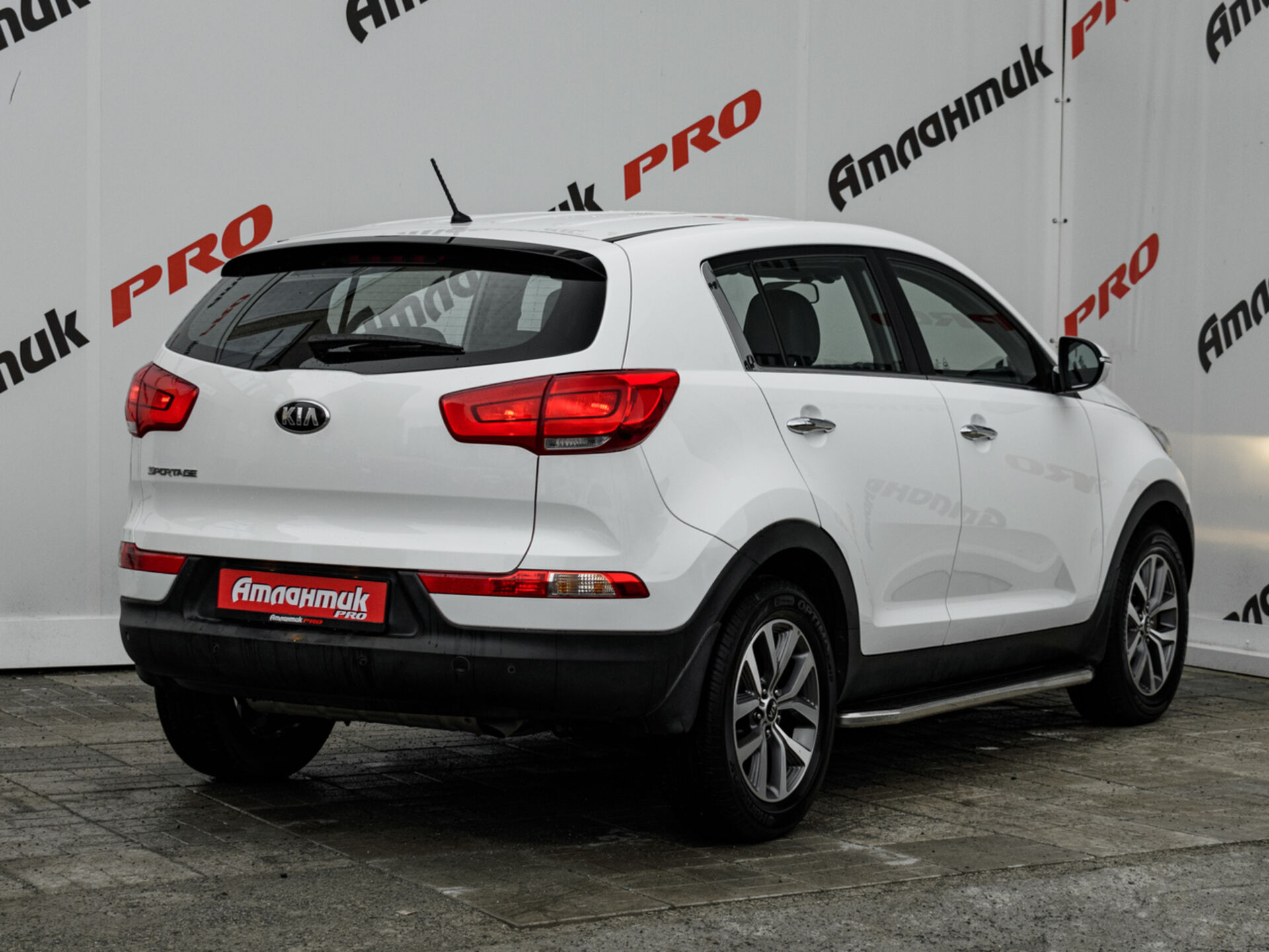 Купить Kia Sportage 2.0 MT (150 л.с.), 2015 в Екатеренбурге