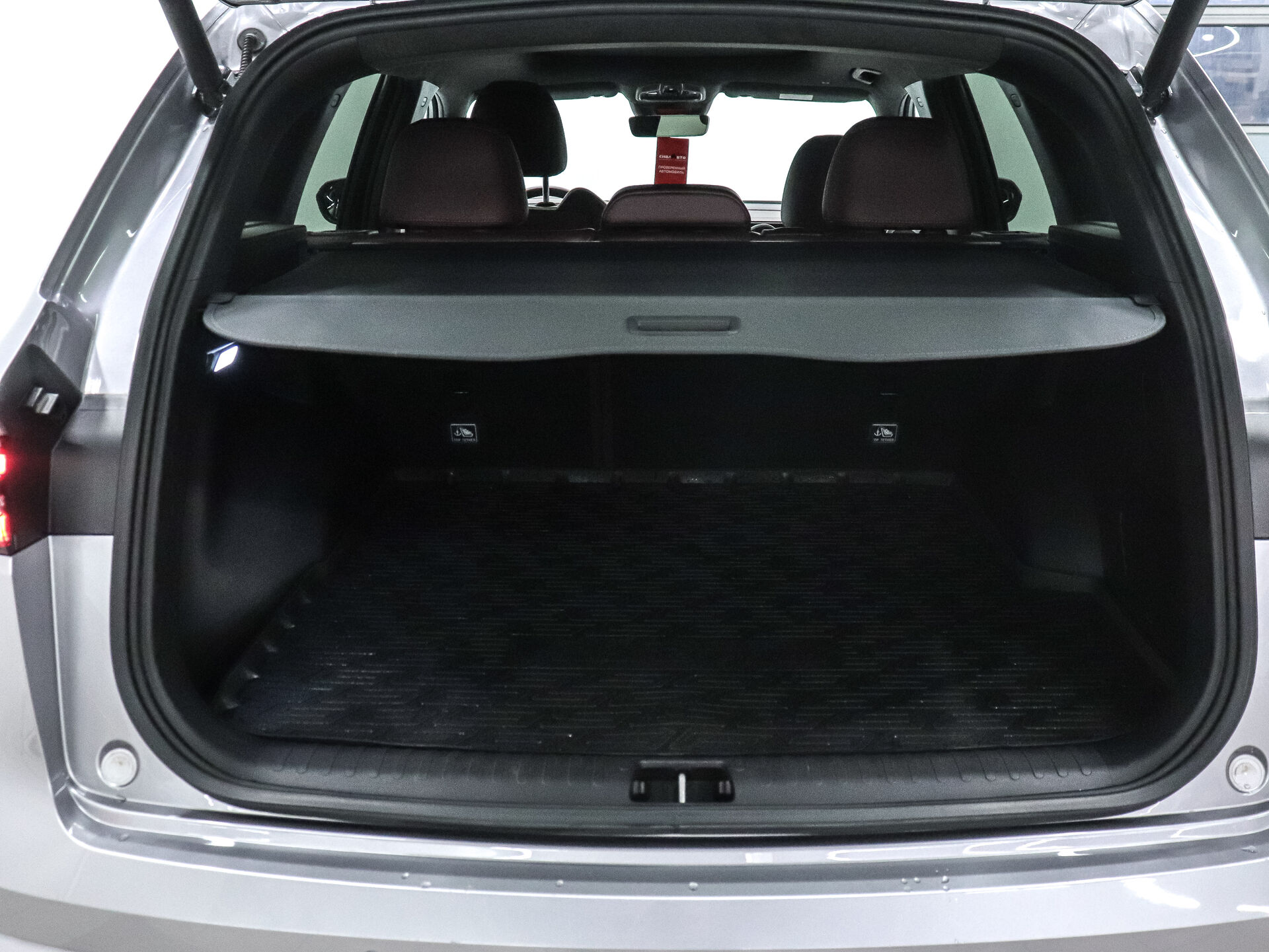 Geely Monjaro 2022 33