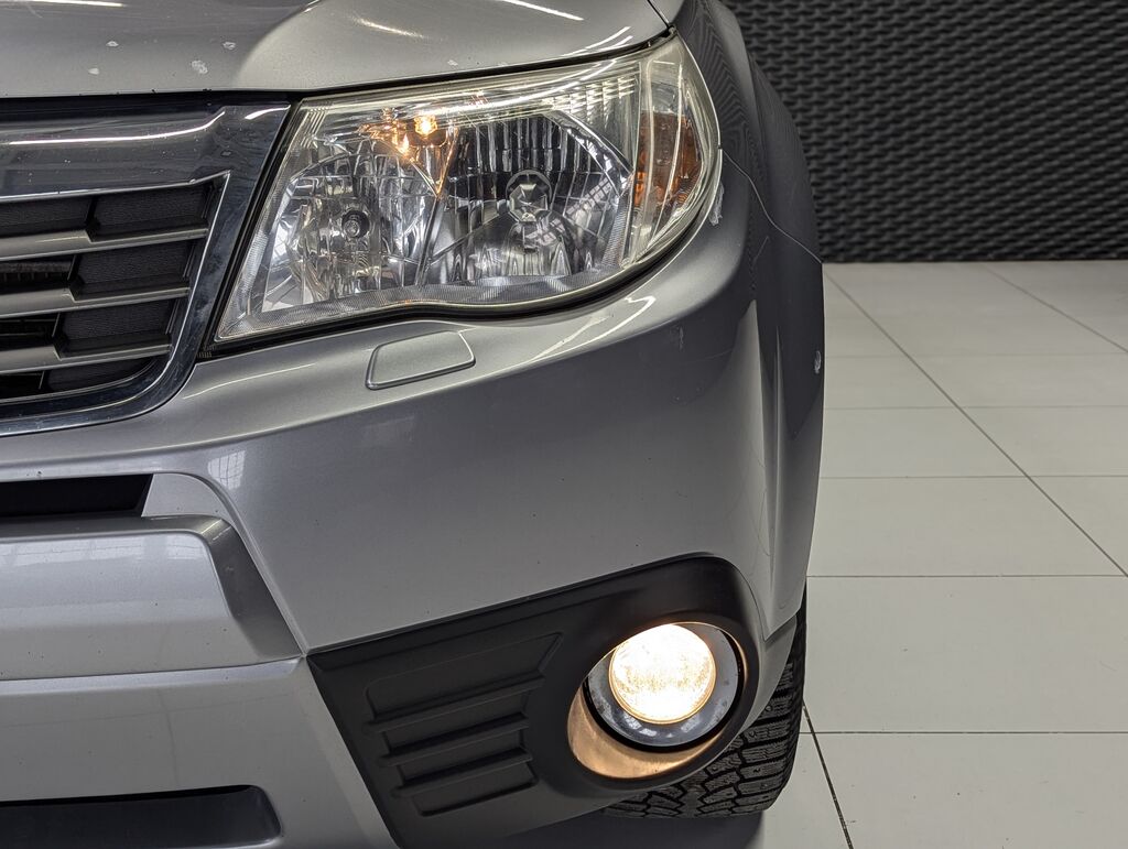 Subaru Forester, III 2.0XS (VQ), 2010, Внедорожник 5 дв.