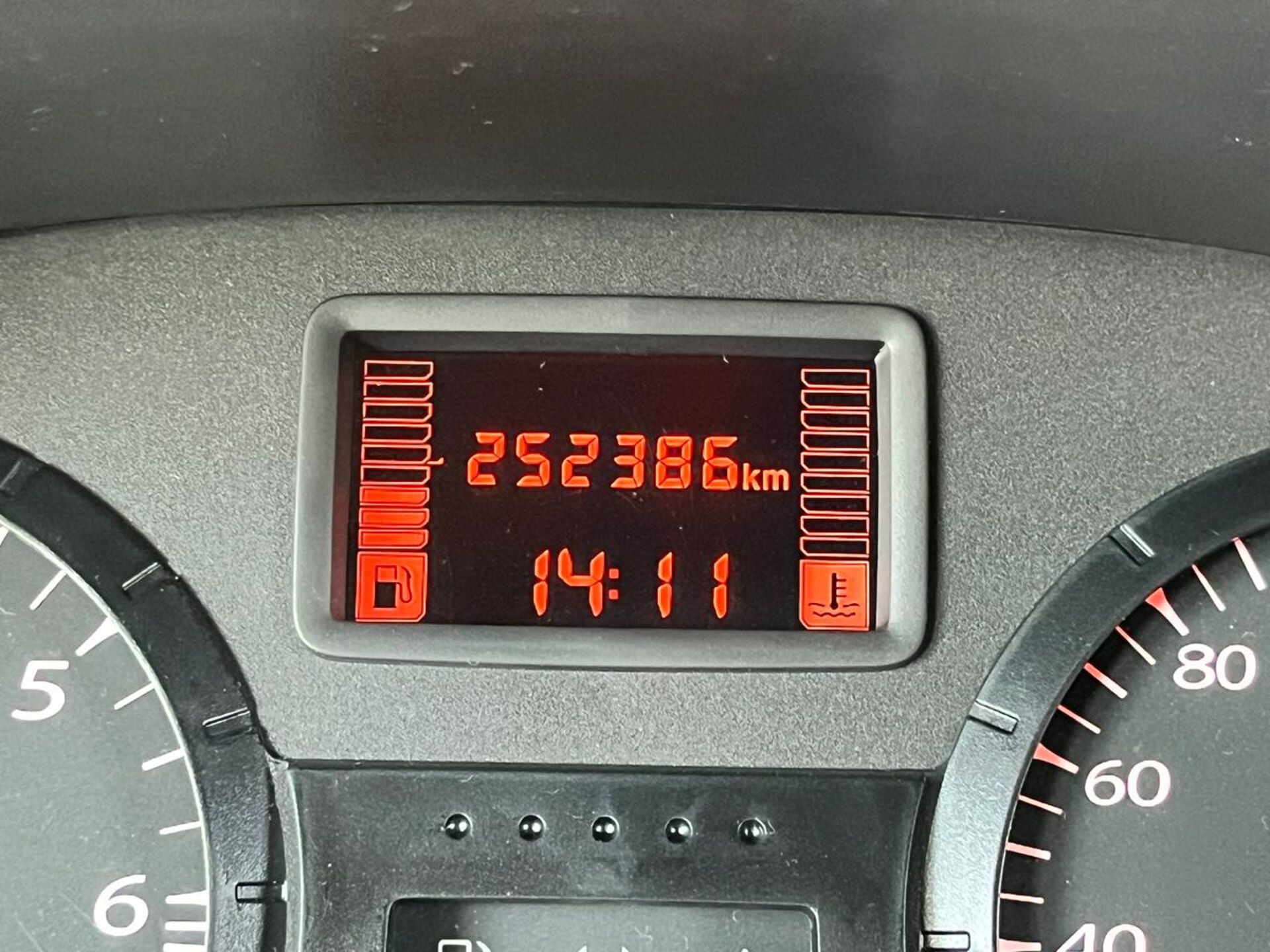 Lada Largus Classic (5 мест Air conditioner) 2018 г.в., 252 386 км.
