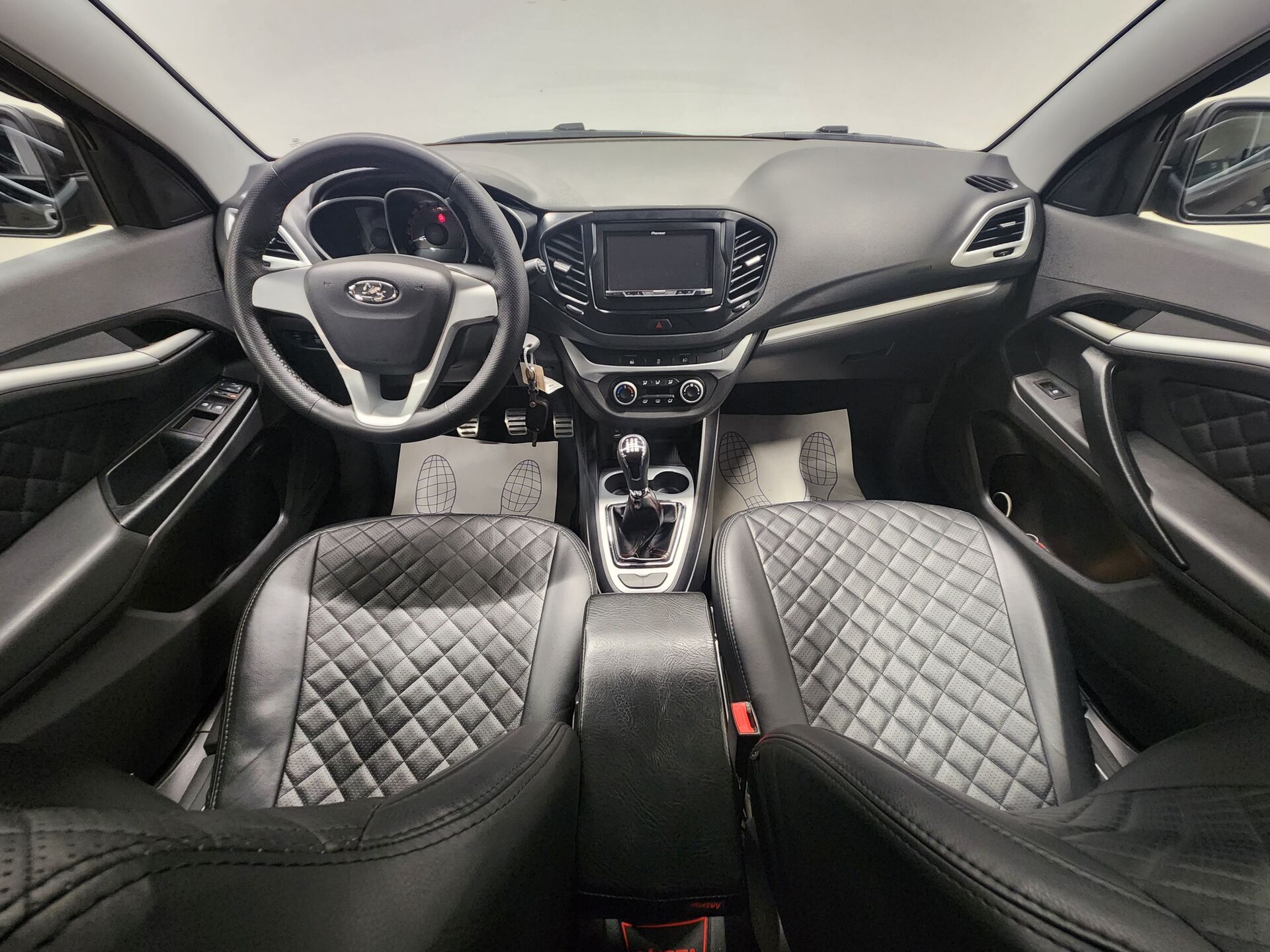 Lada Vesta None 2021 г.в., 108 325 км.
