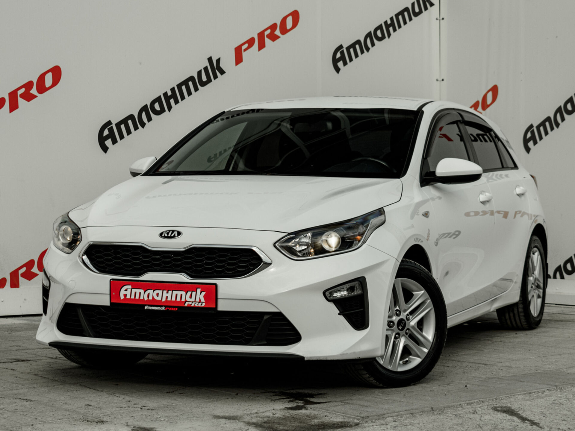 Купить Kia Ceed 1.6 AT (128 л.с.), 2018 в Екатеренбурге