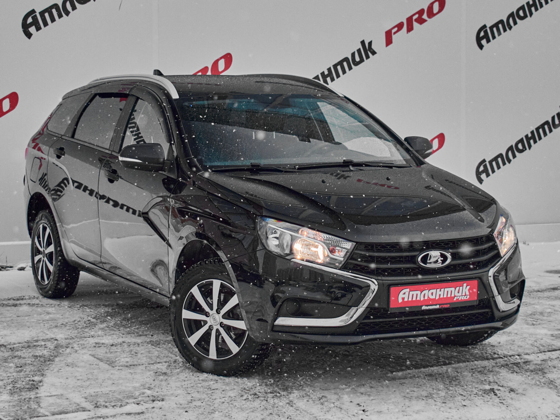 Купить Lada (ВАЗ) Vesta SW 1.6 MT (106 л.с.), 2022 в Екатеренбурге