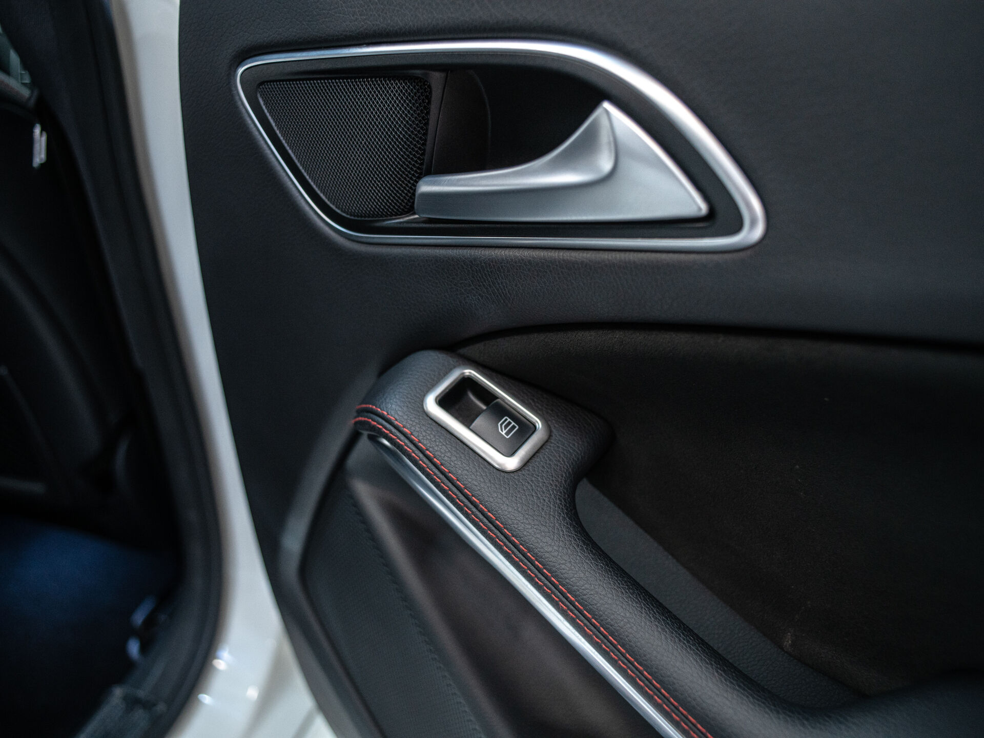 Mercedes-Benz CLA 2015 26