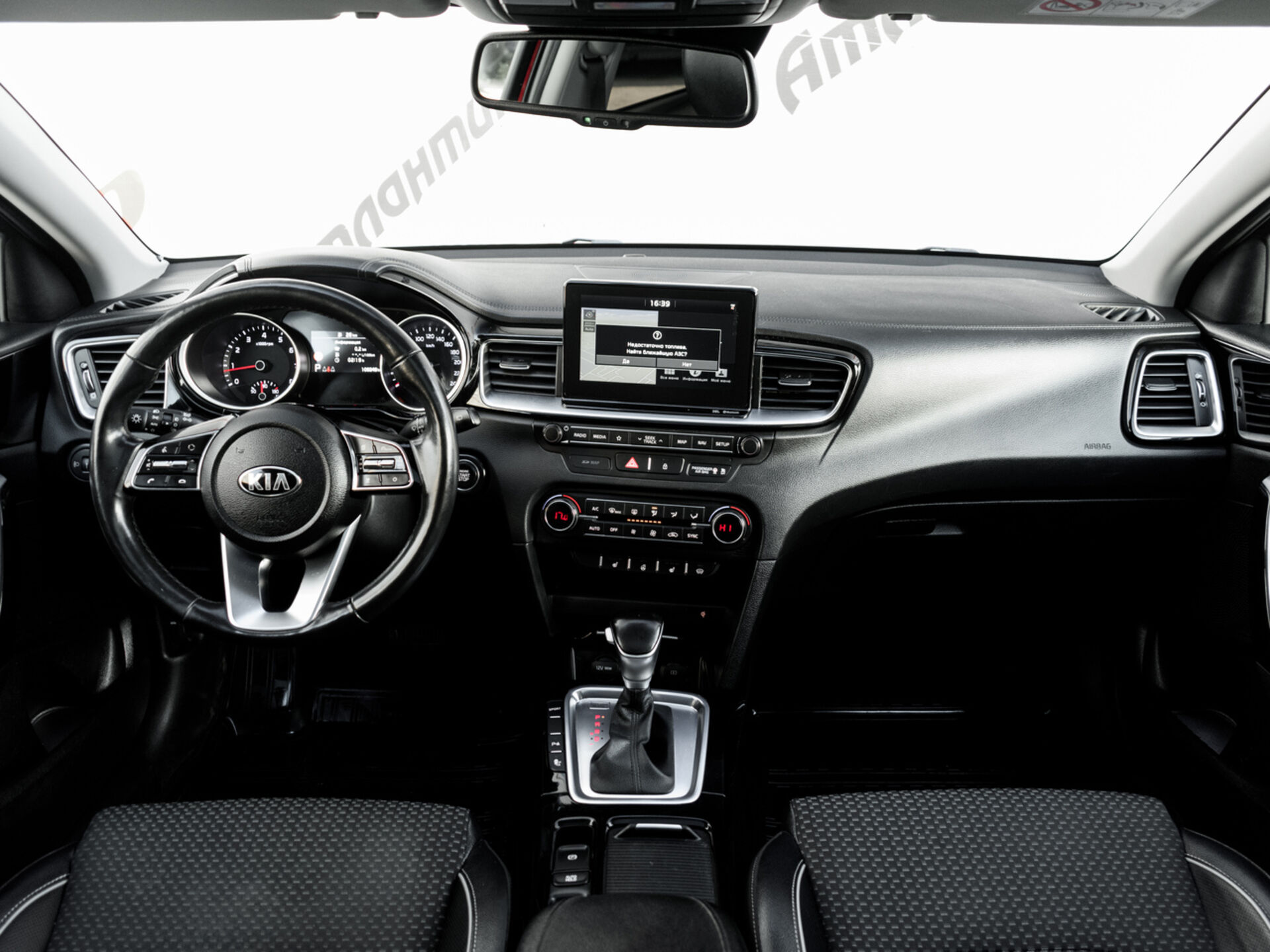 Купить Kia Ceed 1.4 AMT (140 л.с.), 2018 в Екатеренбурге