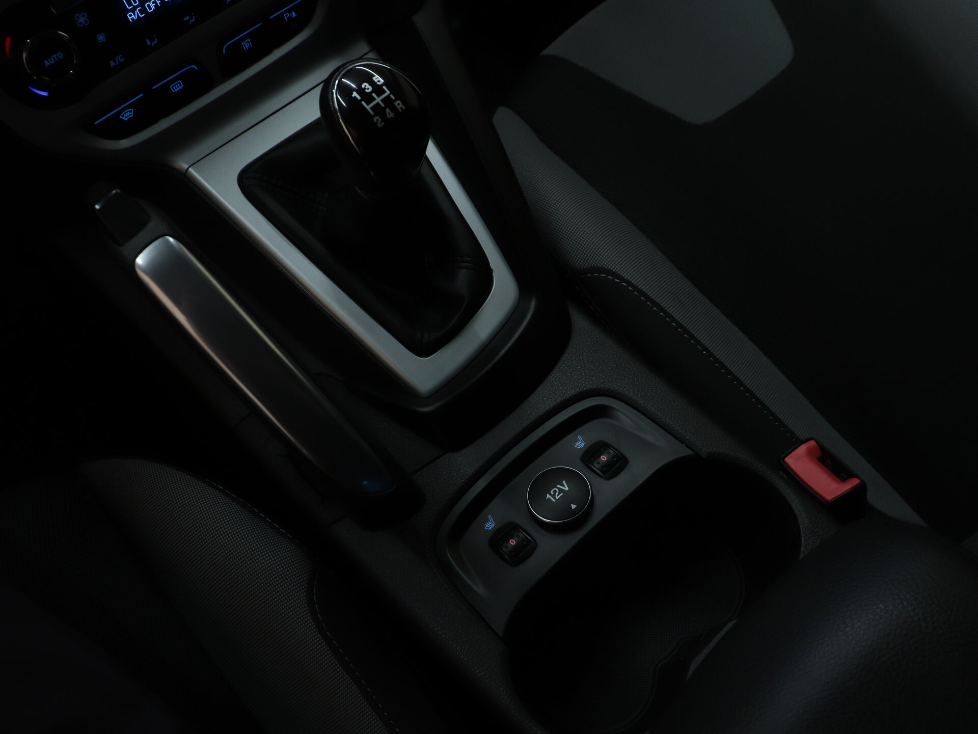 Ford Focus 2011 16