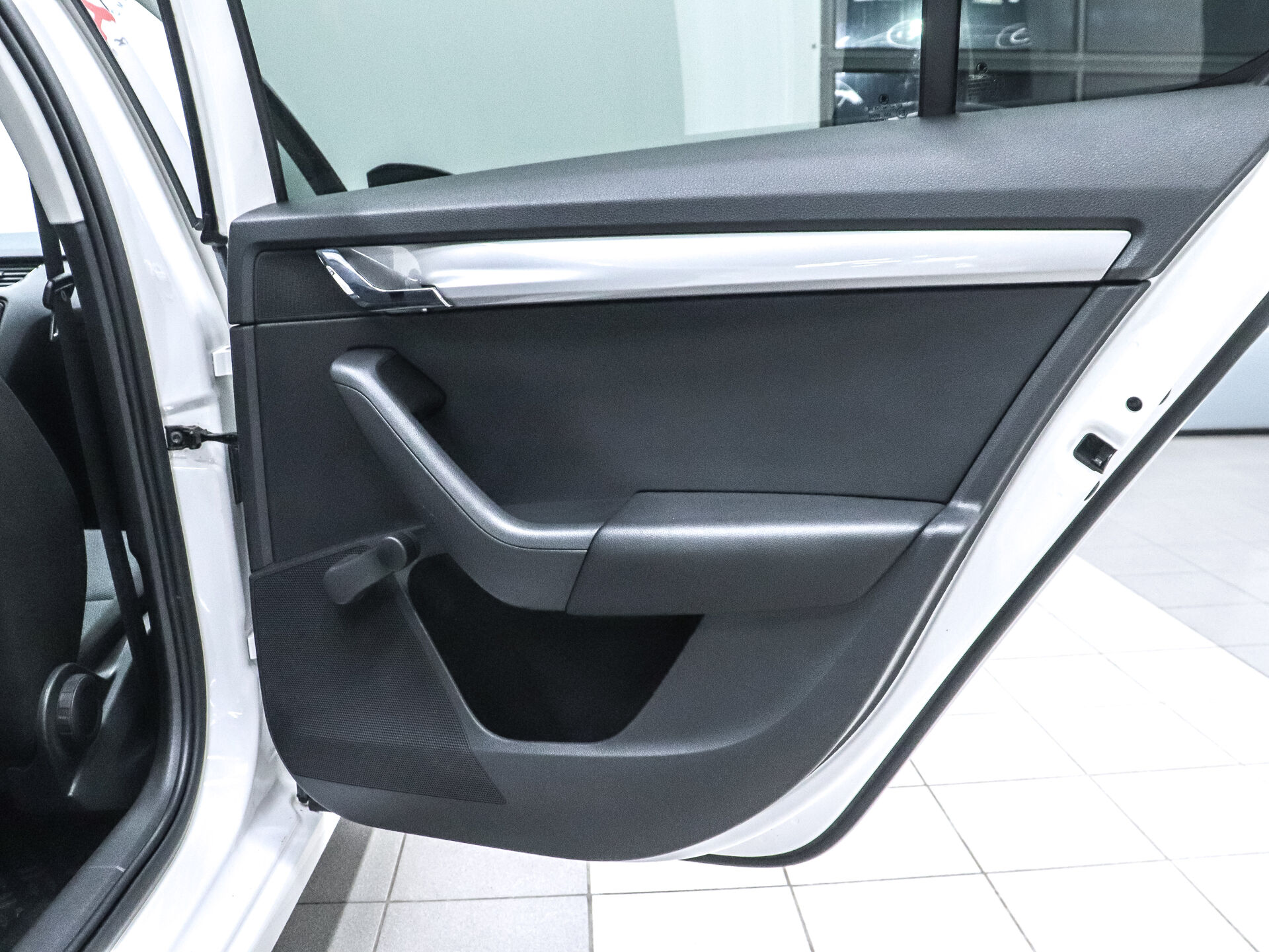 Skoda Octavia 2015 16