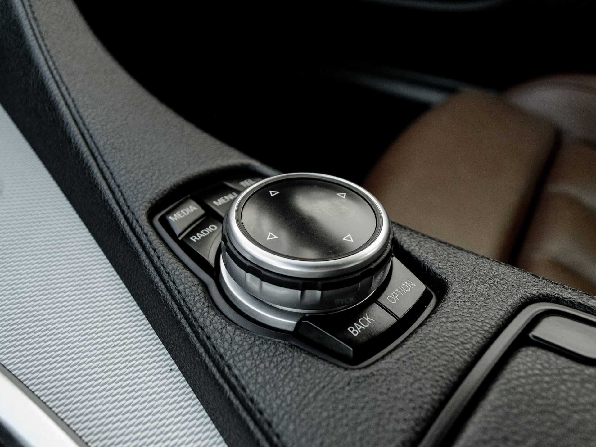 Купить BMW 6 серии 640i xDrive 3.0 AT (320 л.с.) 4WD, 2014 в Екатеренбурге